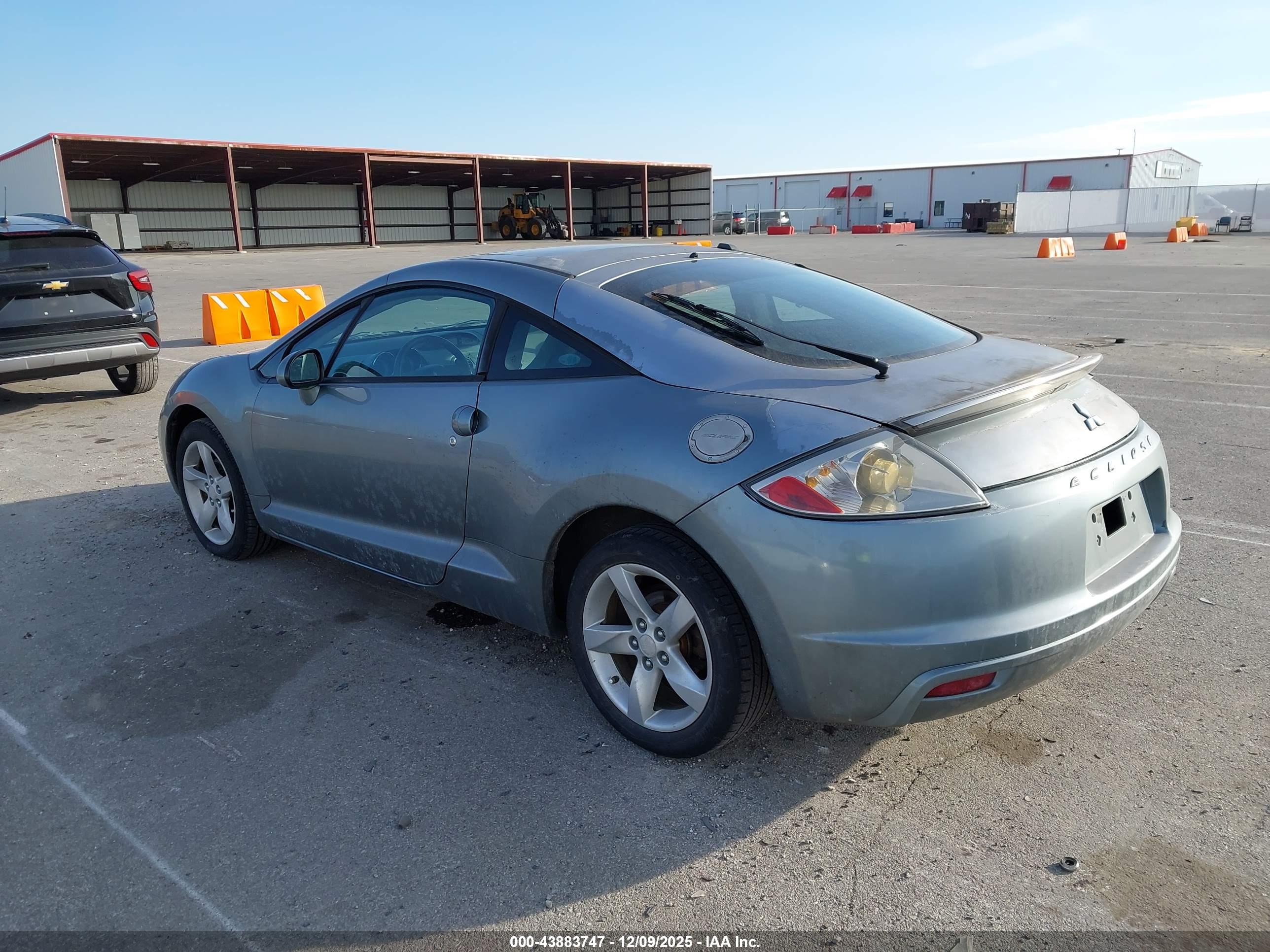 MITSUBISHI ECLIPSE image 3