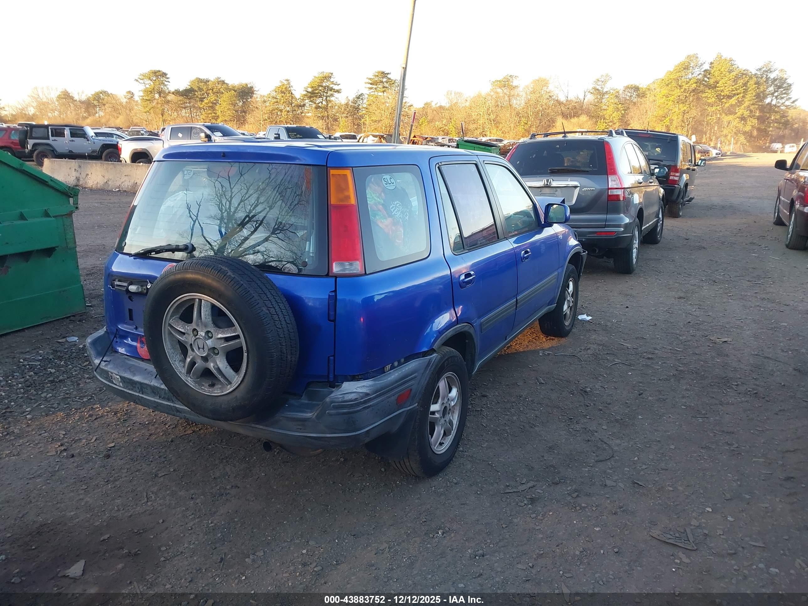 HONDA CR-V image 4