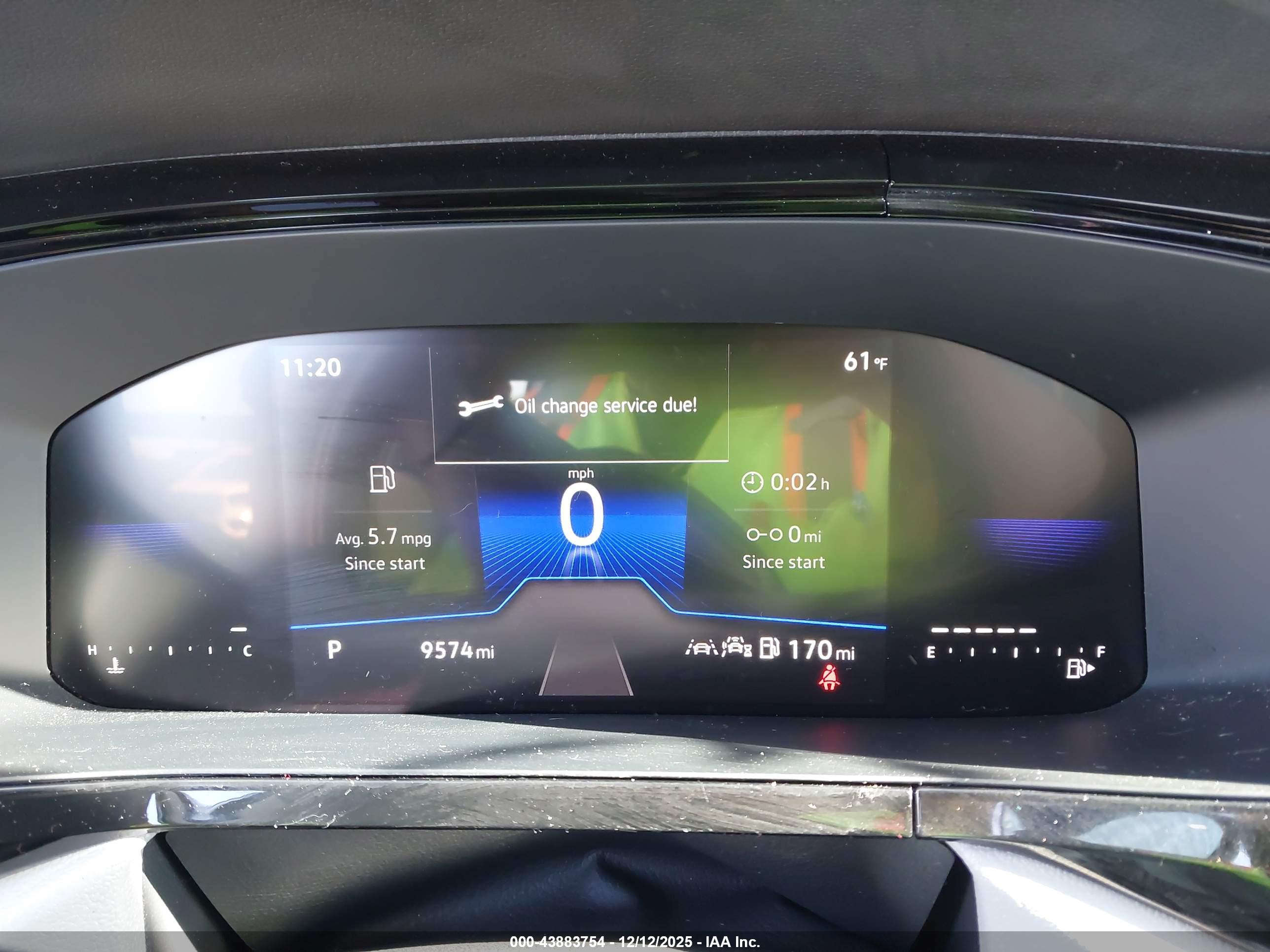 VOLKSWAGEN TAOS image 7