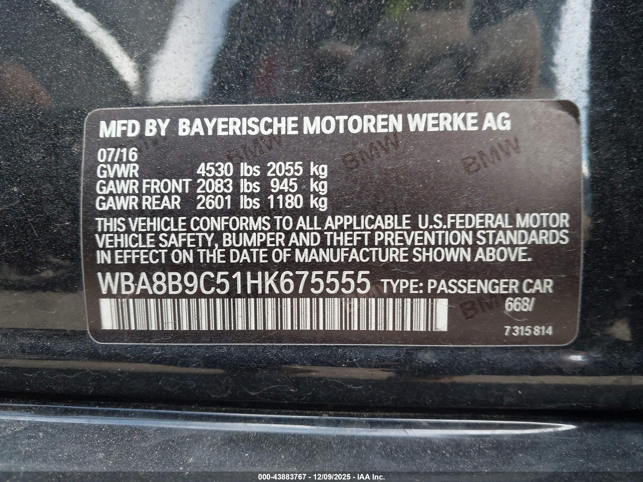 BMW 330I image 9