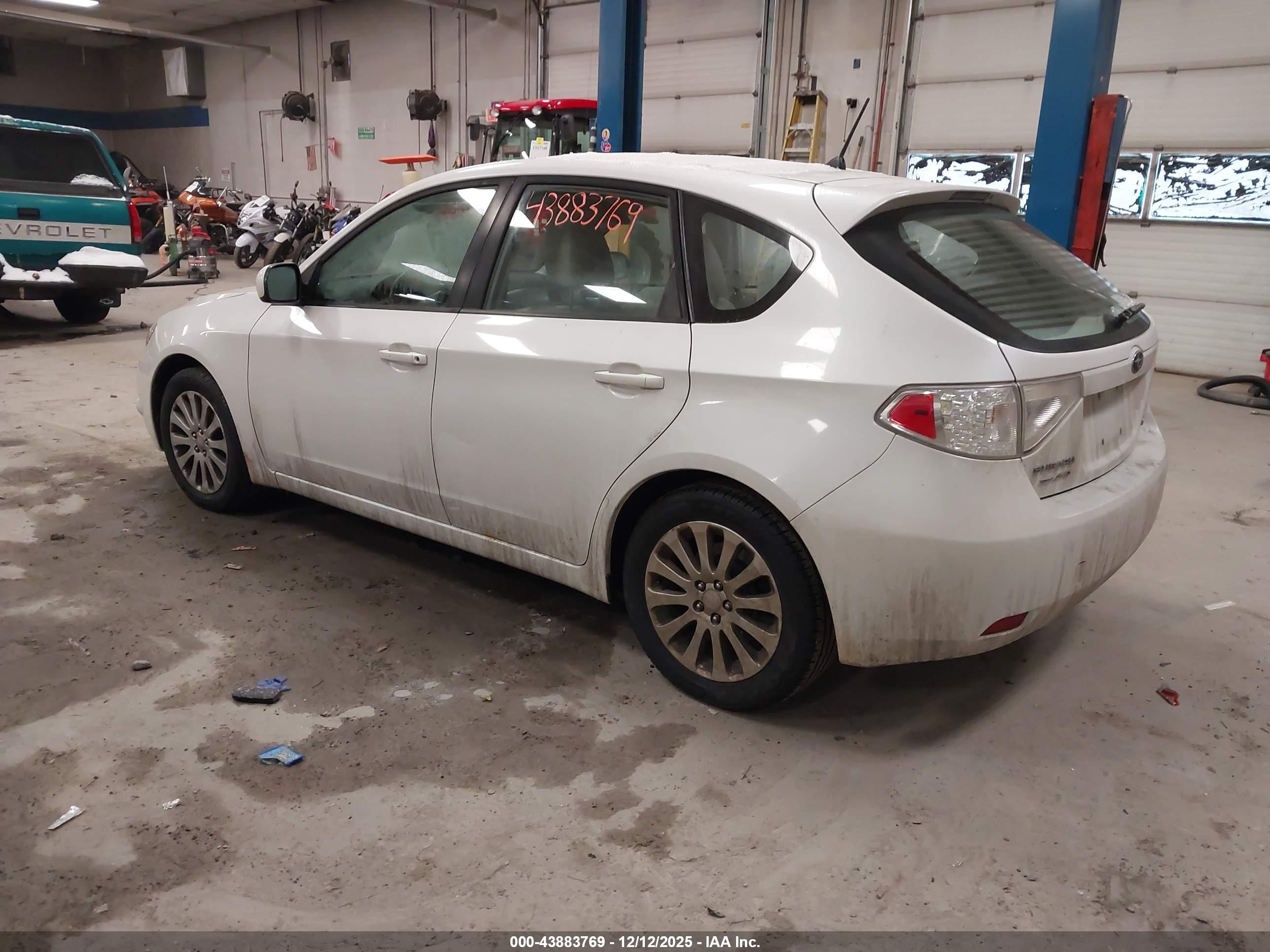 SUBARU IMPREZA image 3