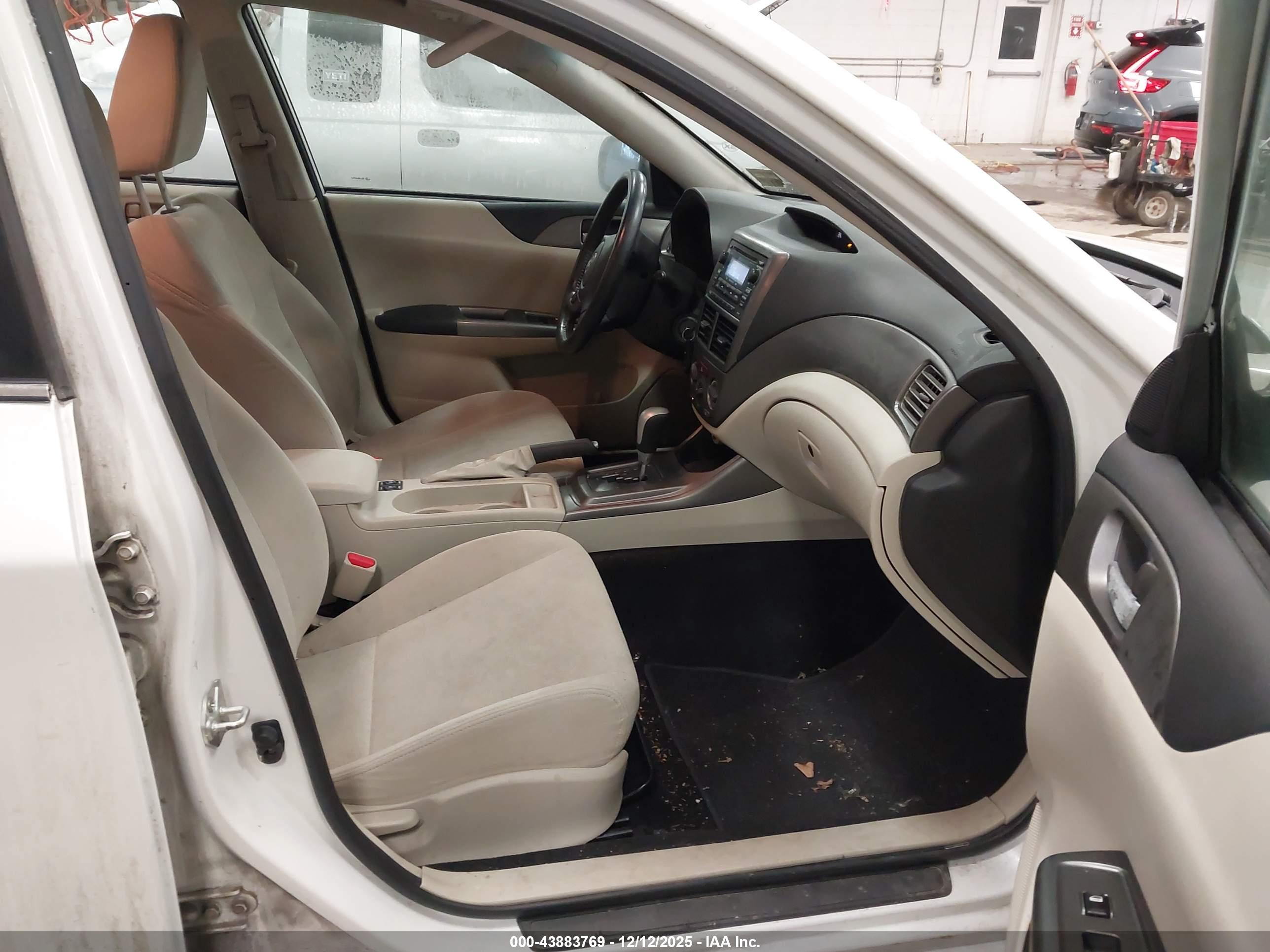 SUBARU IMPREZA image 5