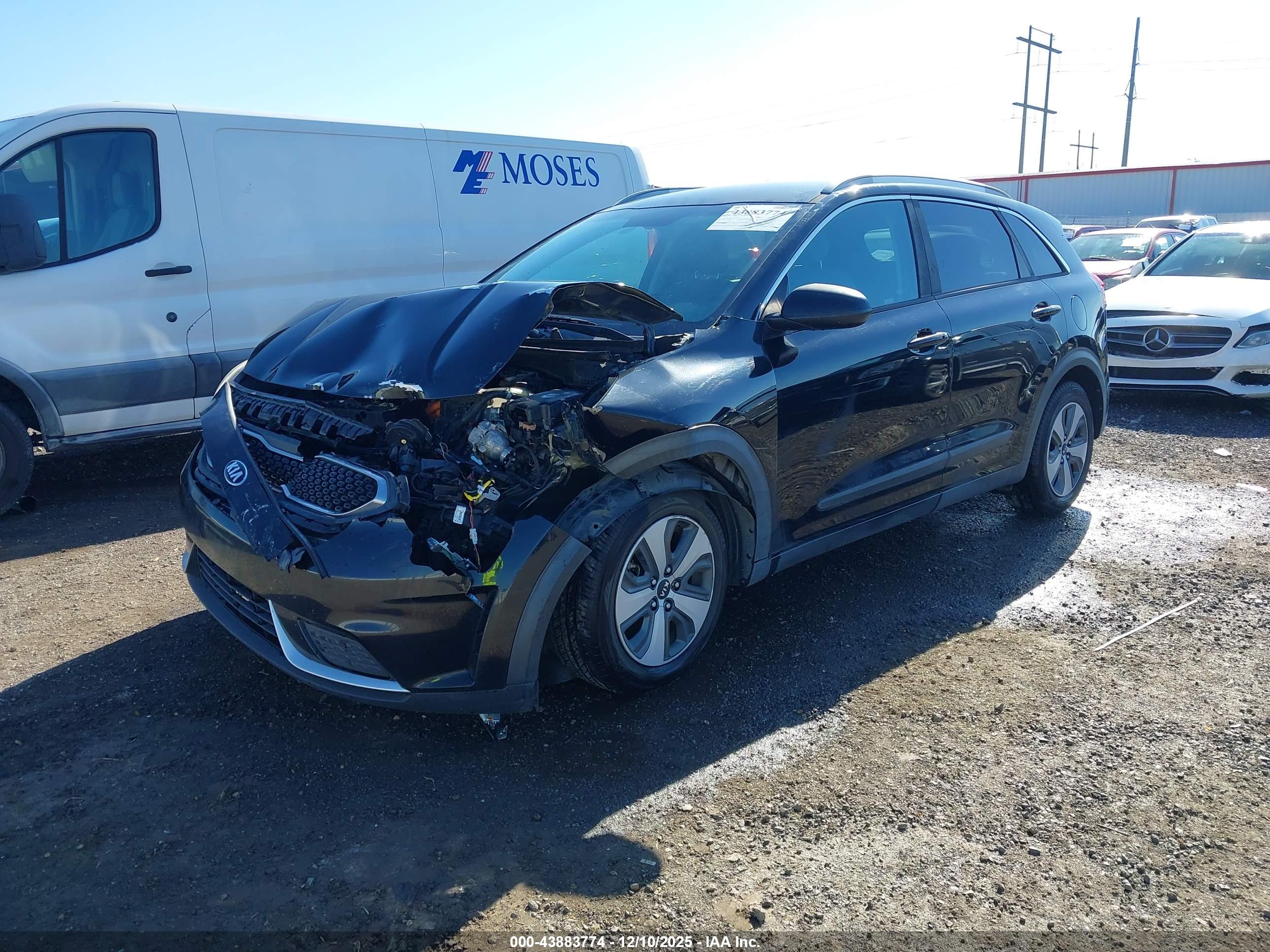 KIA NIRO image 2