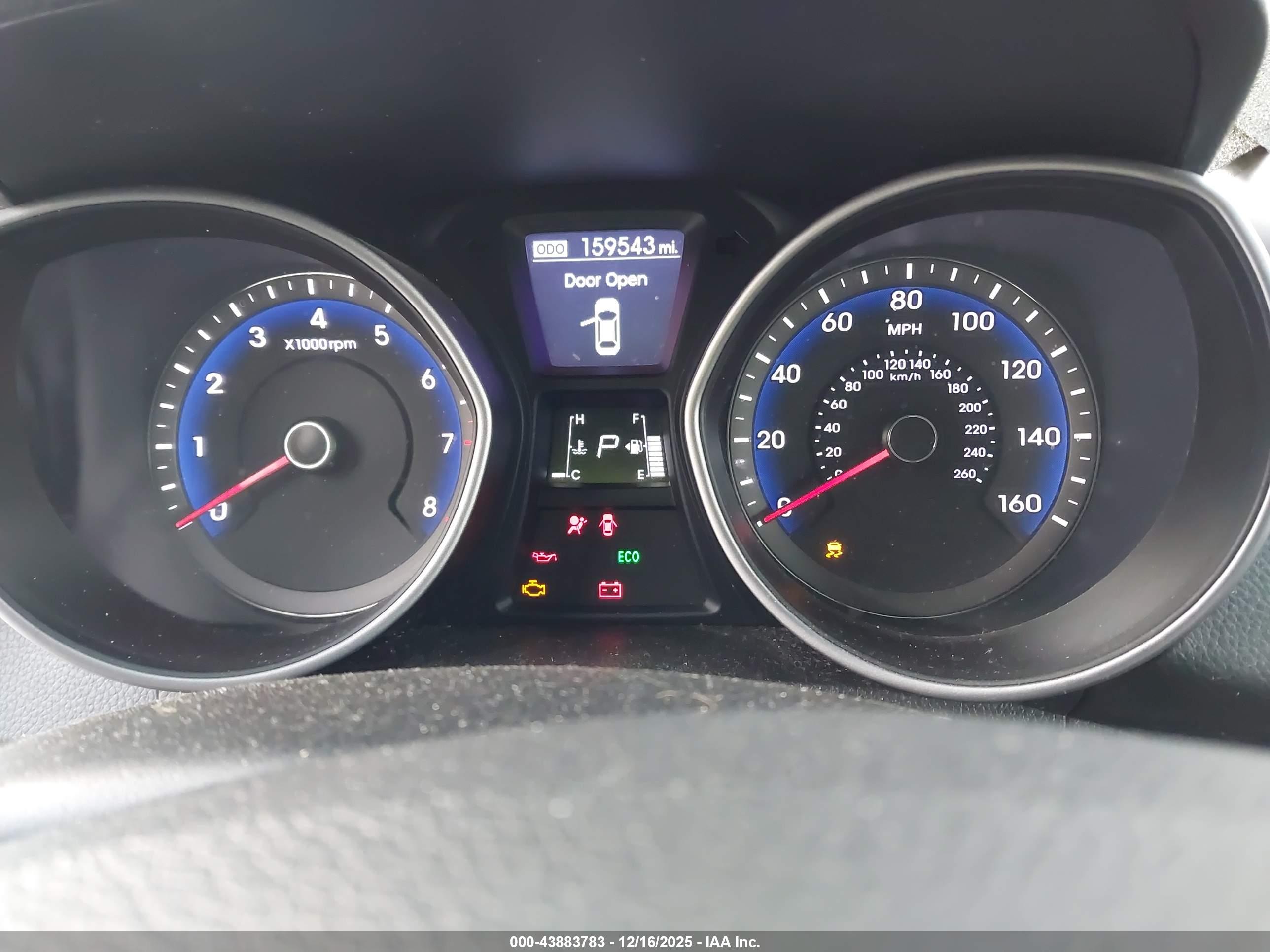 HYUNDAI ELANTRA image 7