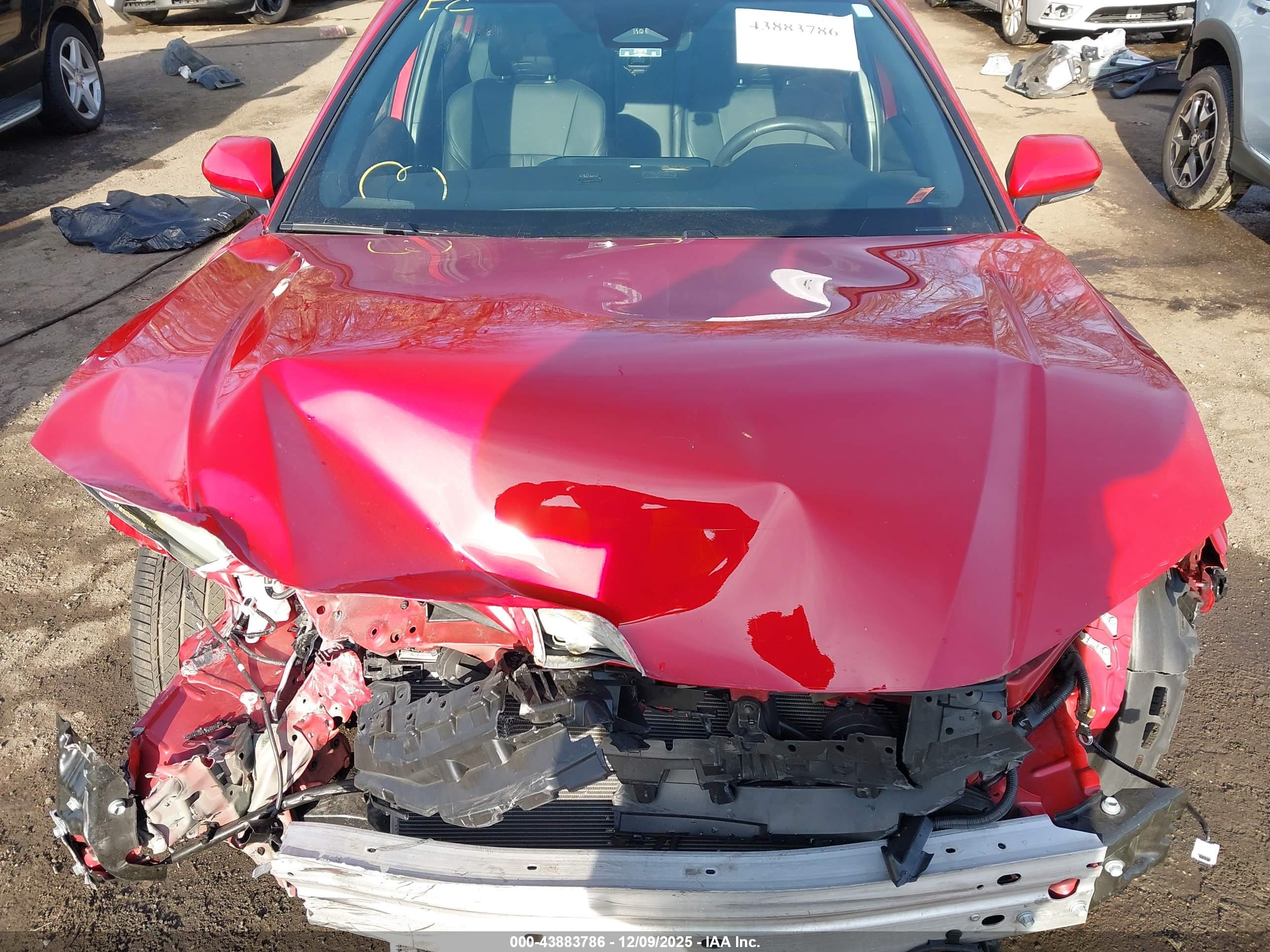 TOYOTA CAMRY image 10