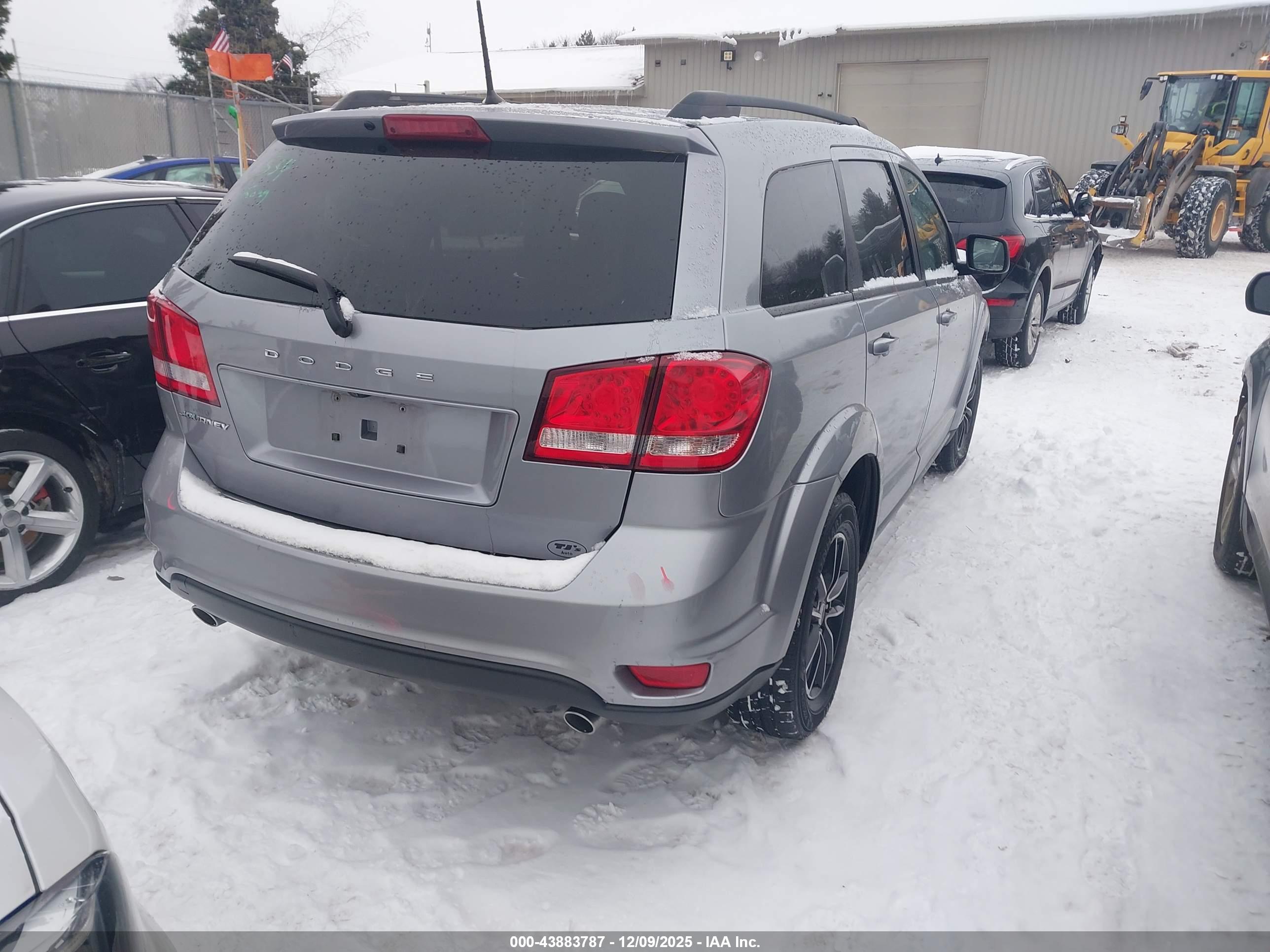 DODGE JOURNEY image 4