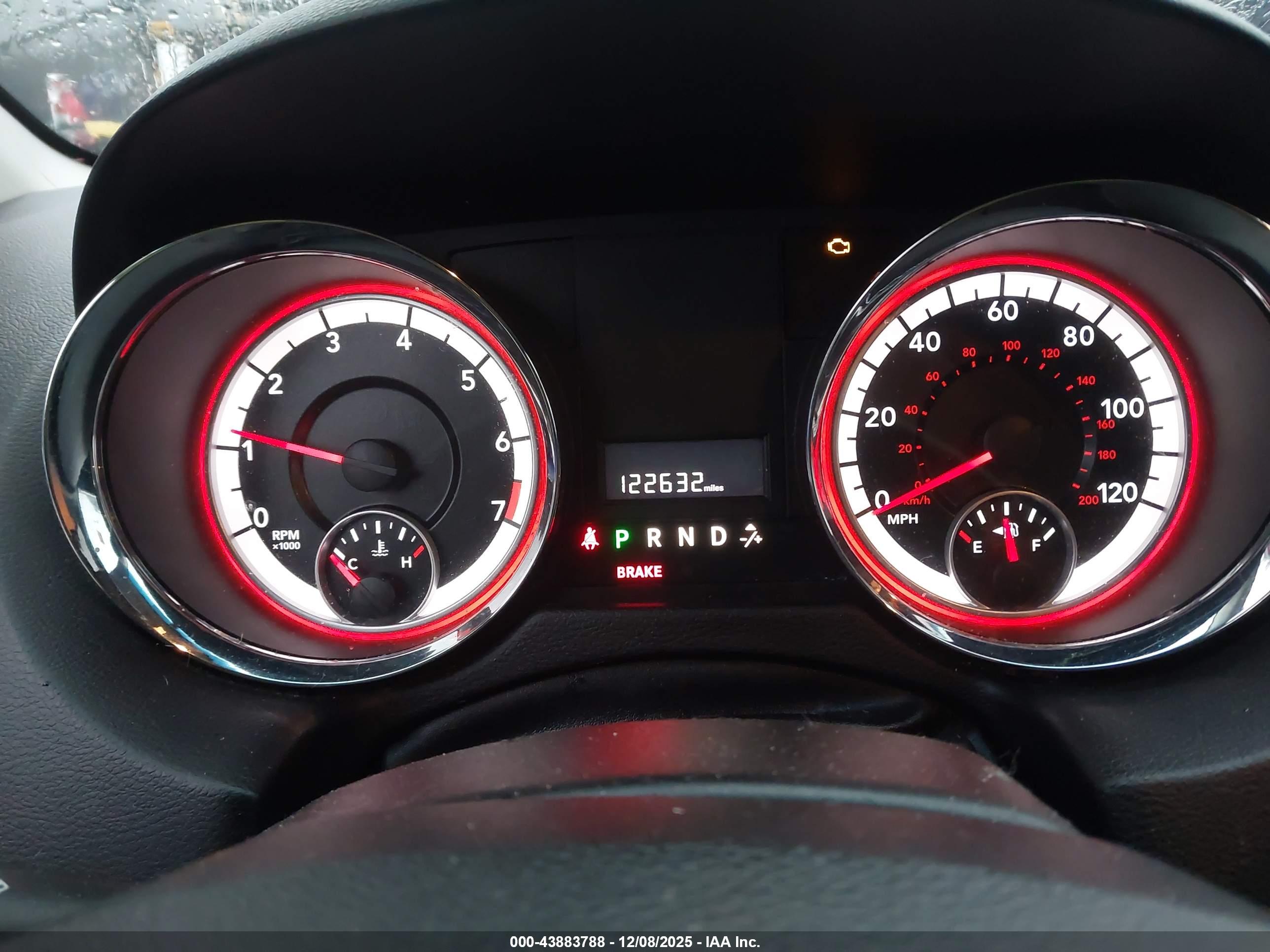 DODGE GRAND image 7