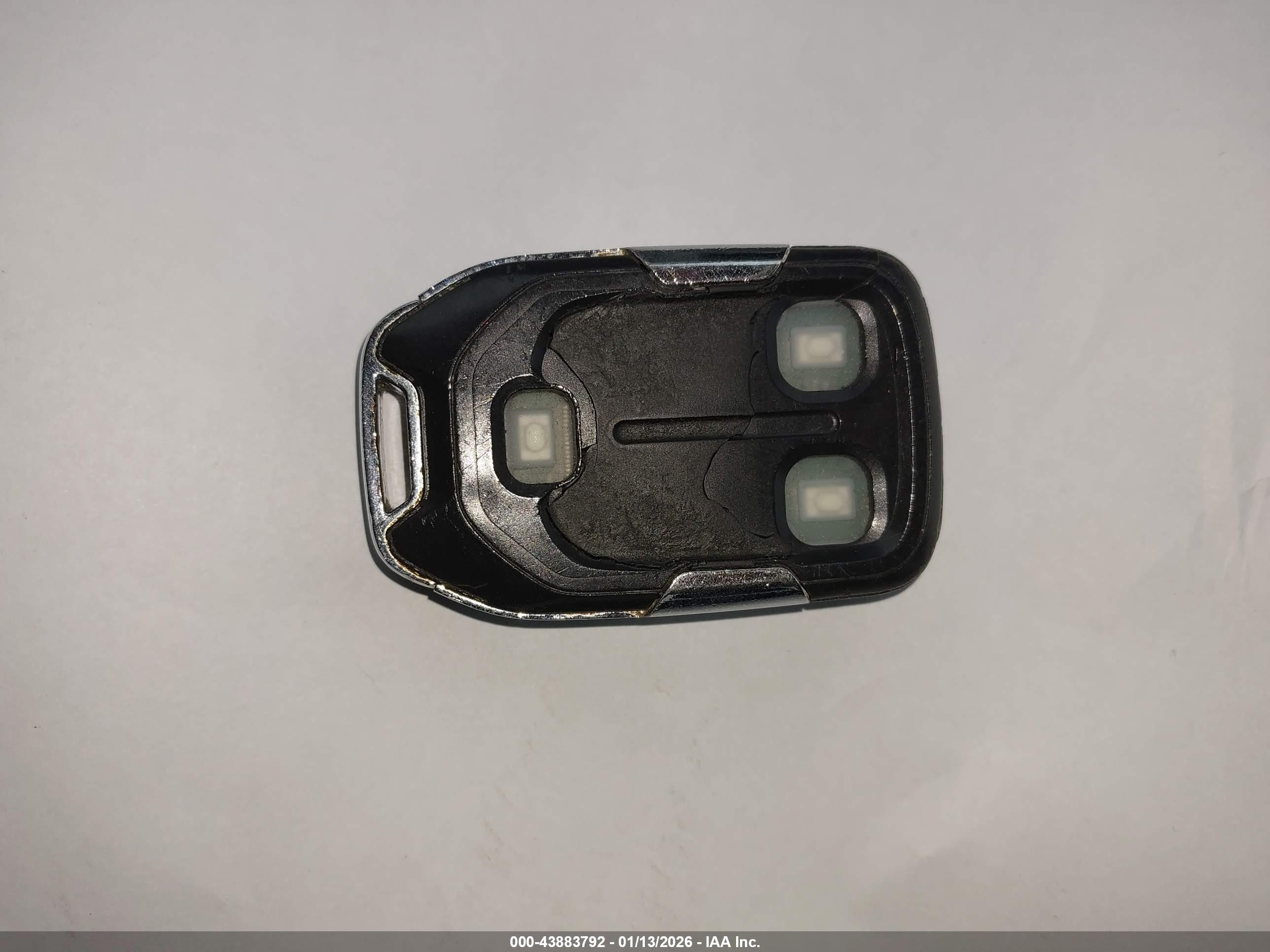 GMC TERRAIN image 11