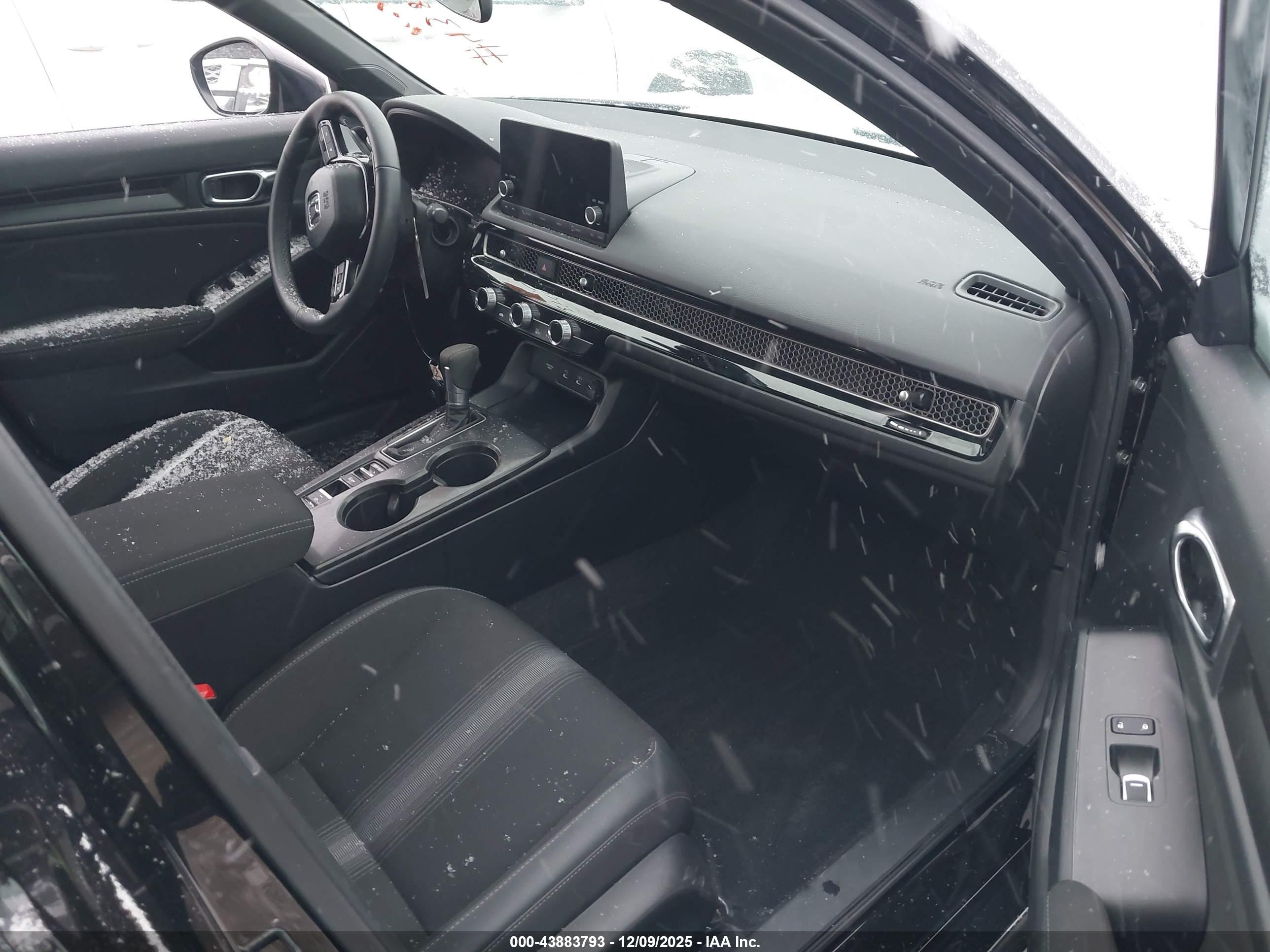 HONDA CIVIC image 5