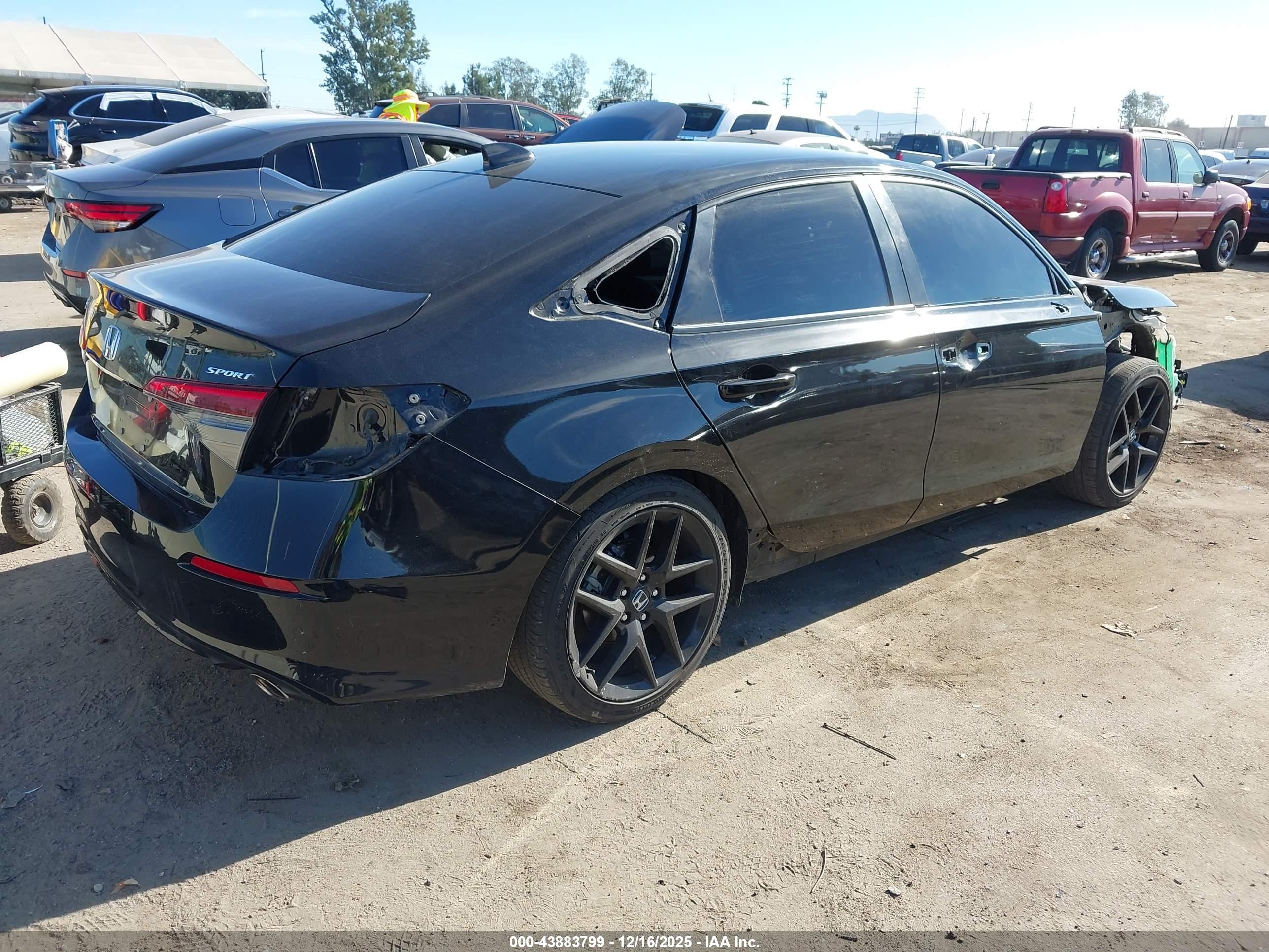 HONDA CIVIC image 4