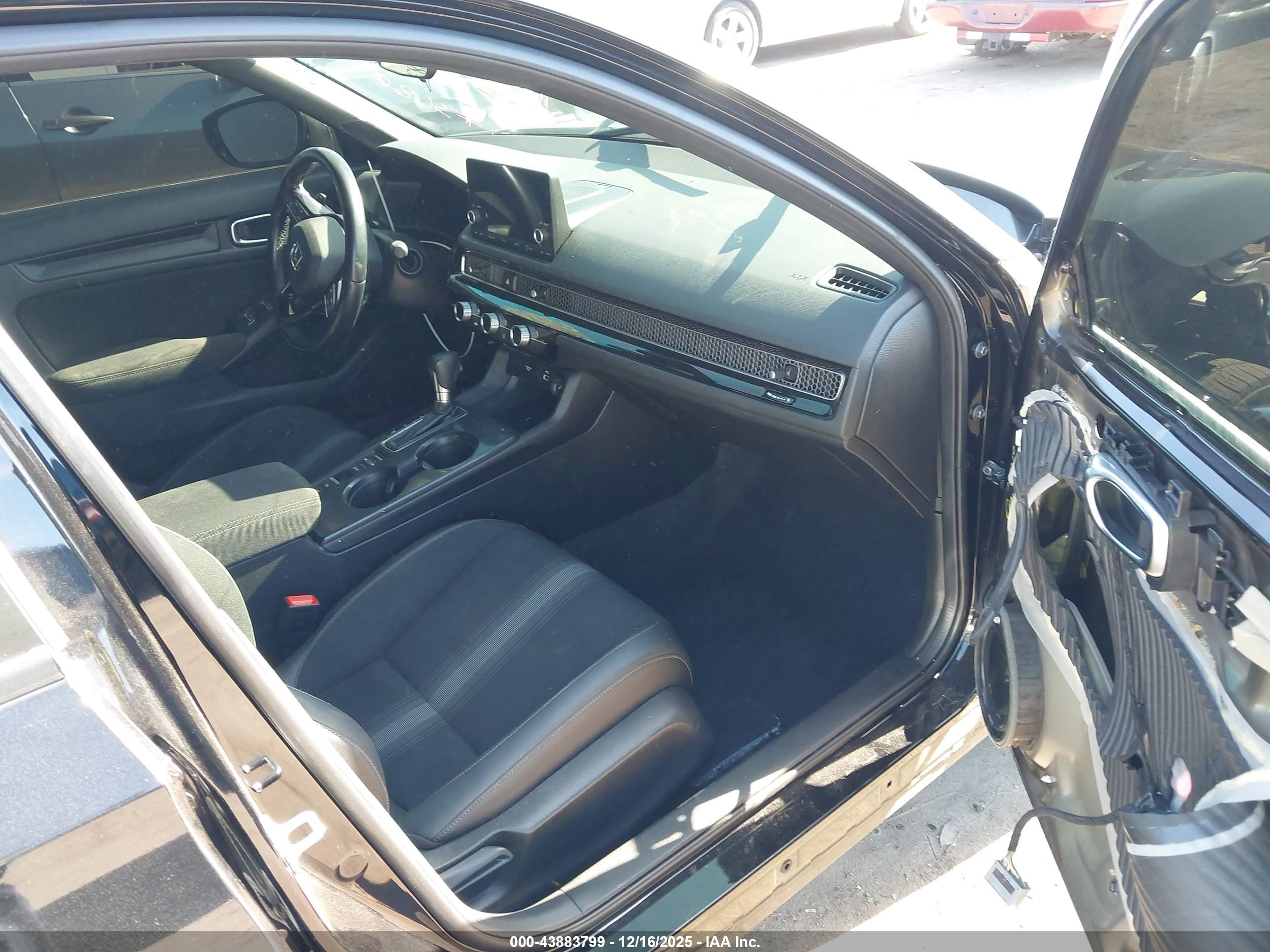 HONDA CIVIC image 5