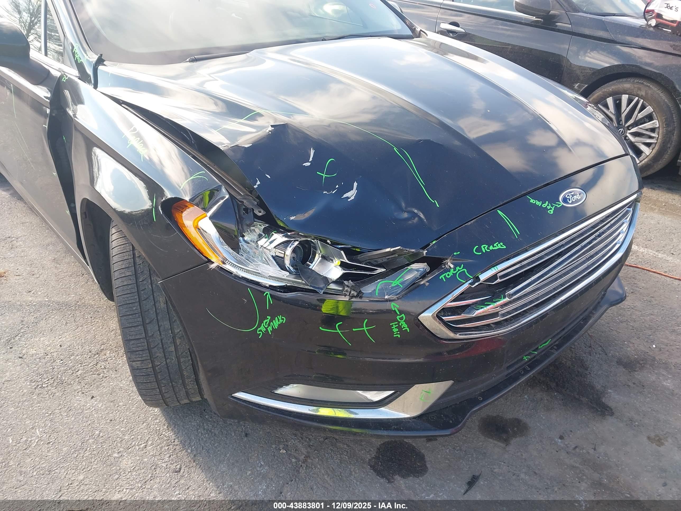 FORD FUSION image 6