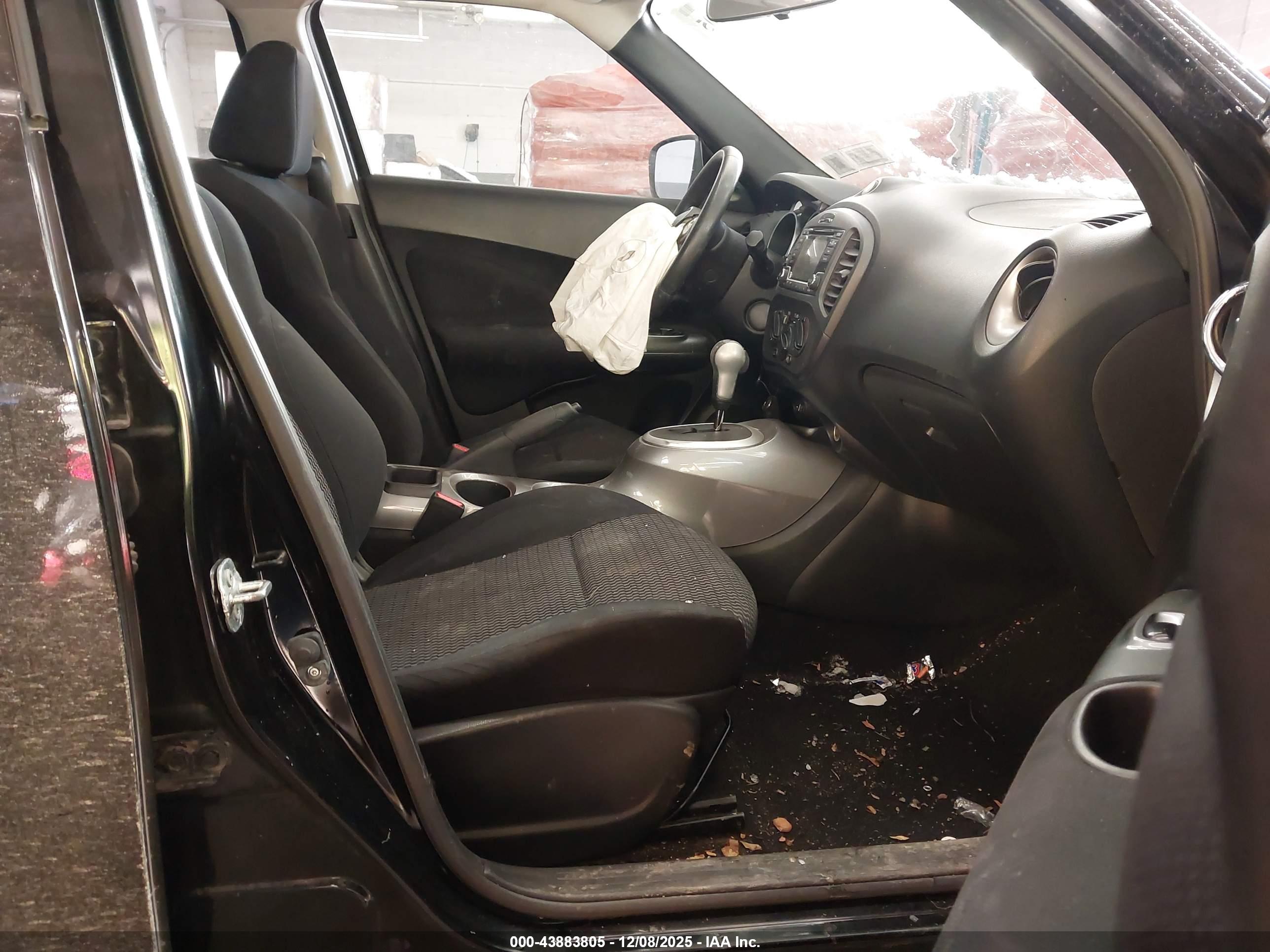 NISSAN JUKE image 5