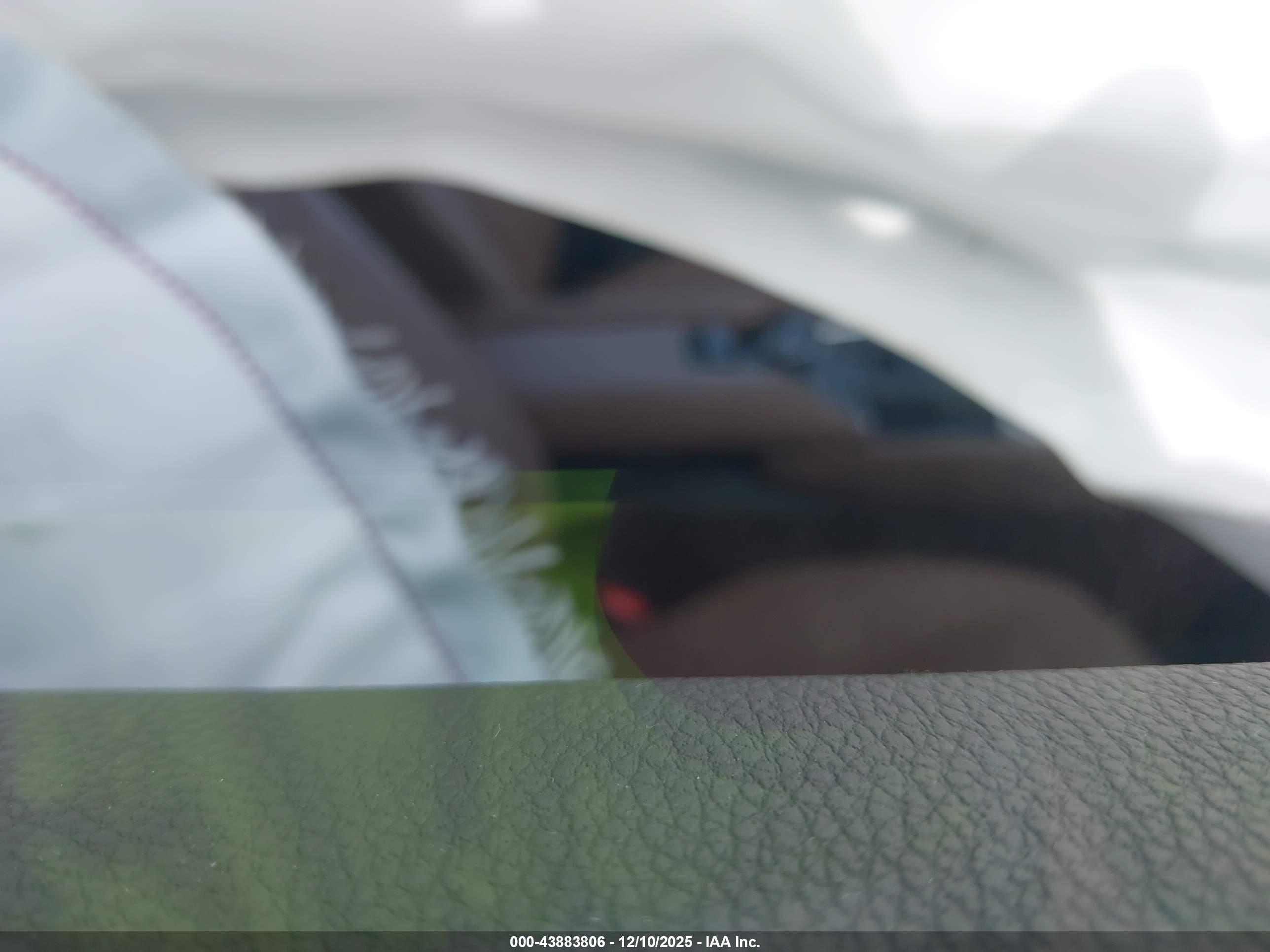 TOYOTA GRAND image 5