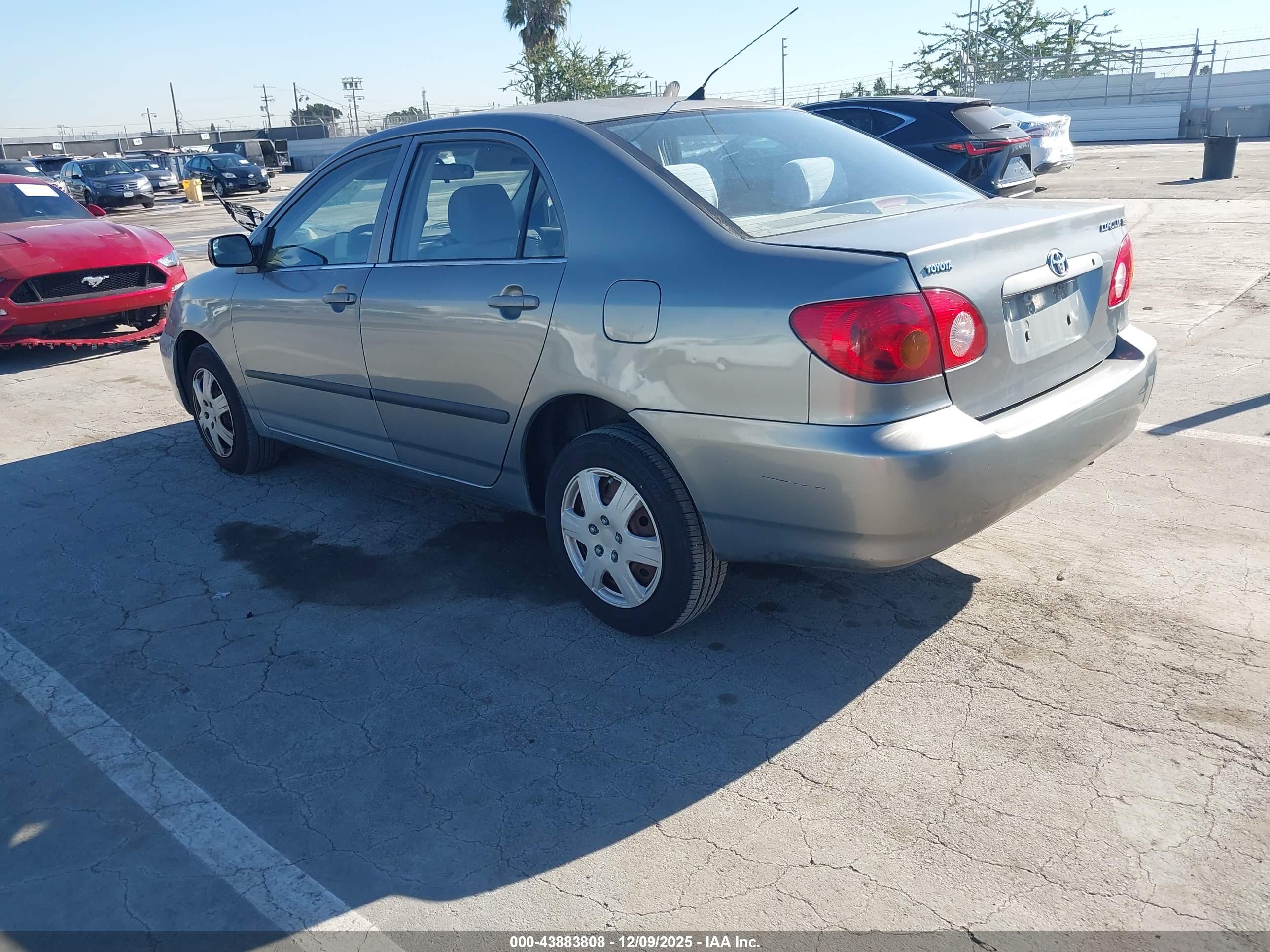 TOYOTA COROLLA image 3