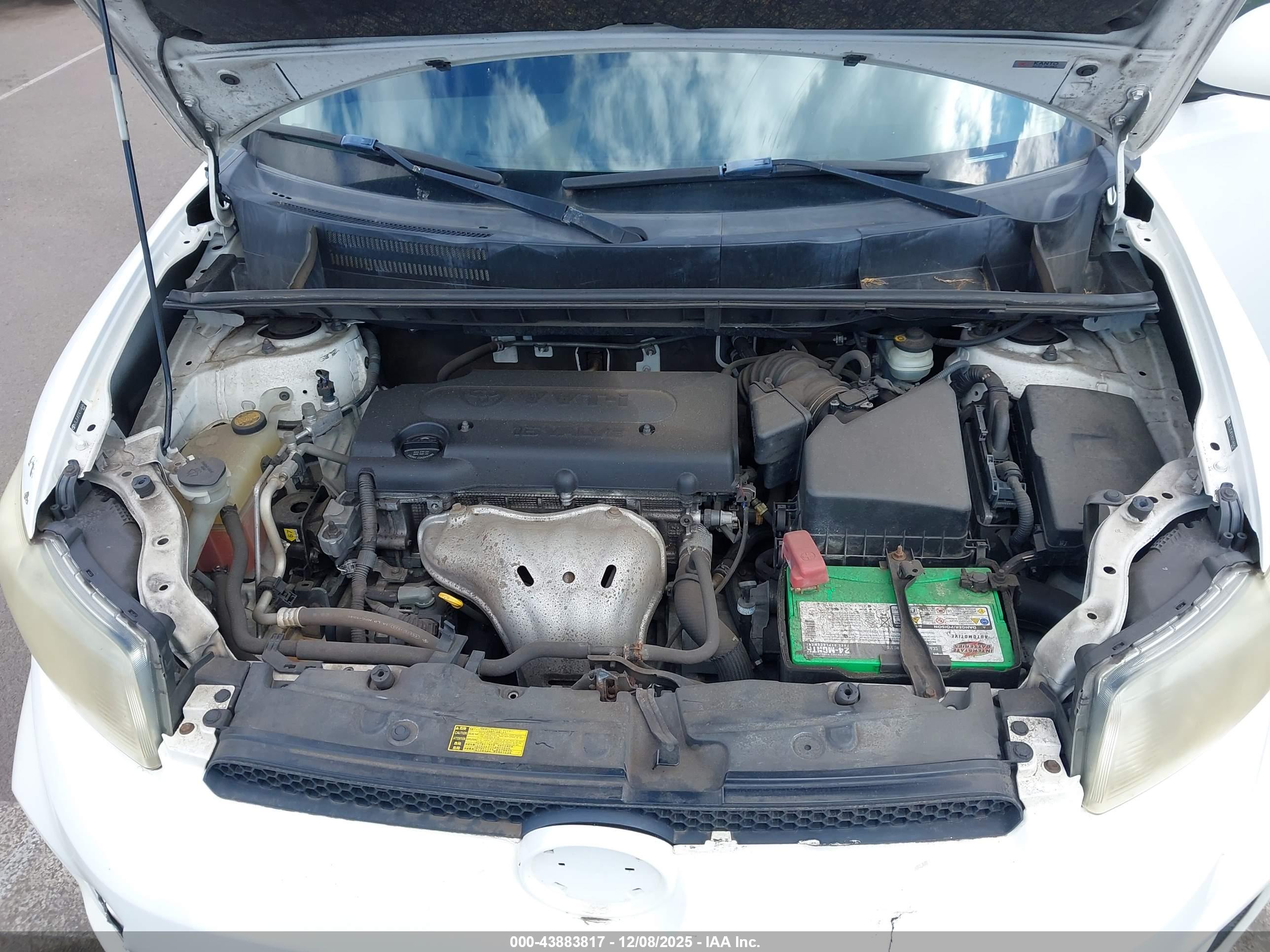 SCION XB image 10