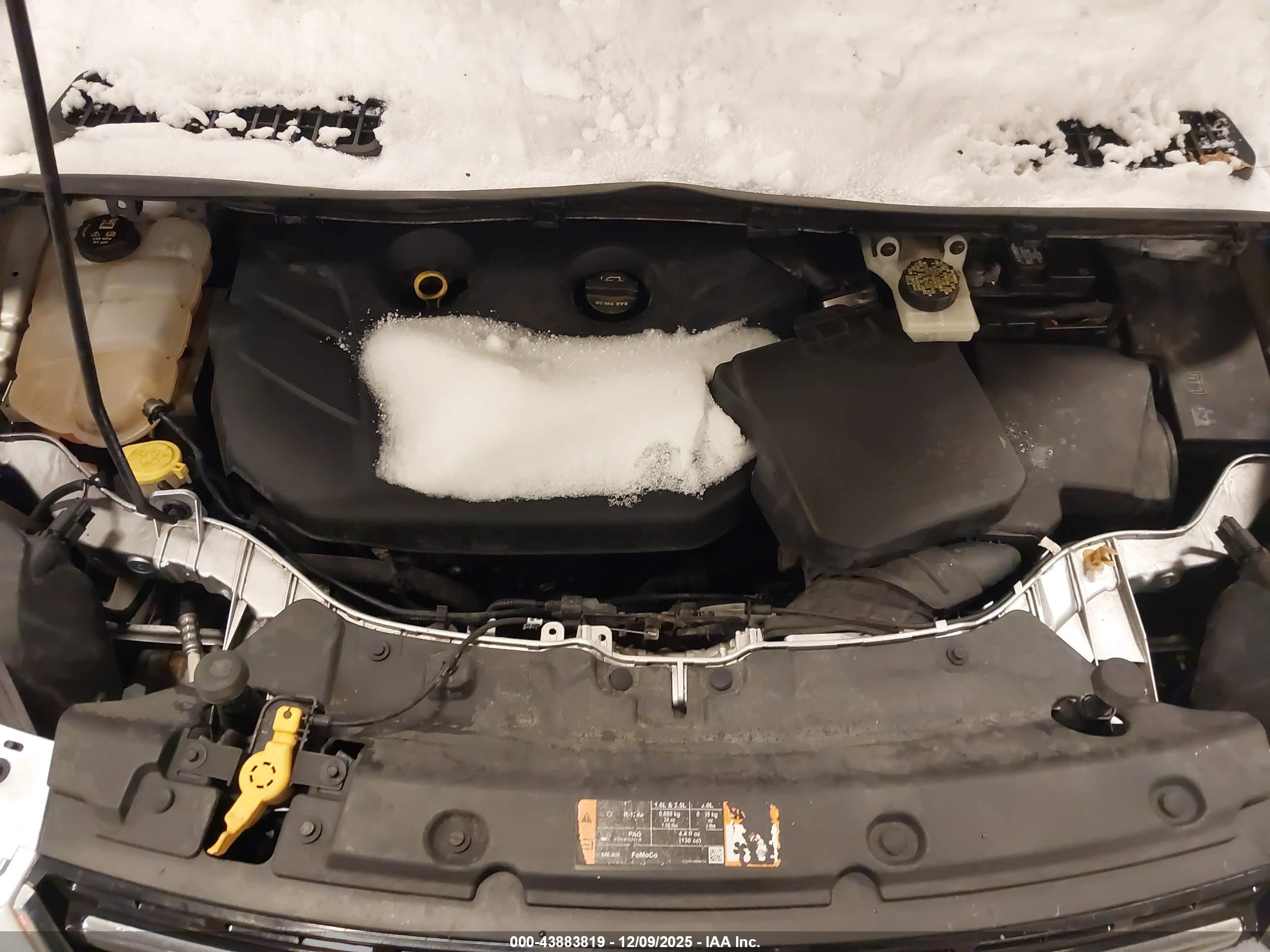 FORD ESCAPE image 10