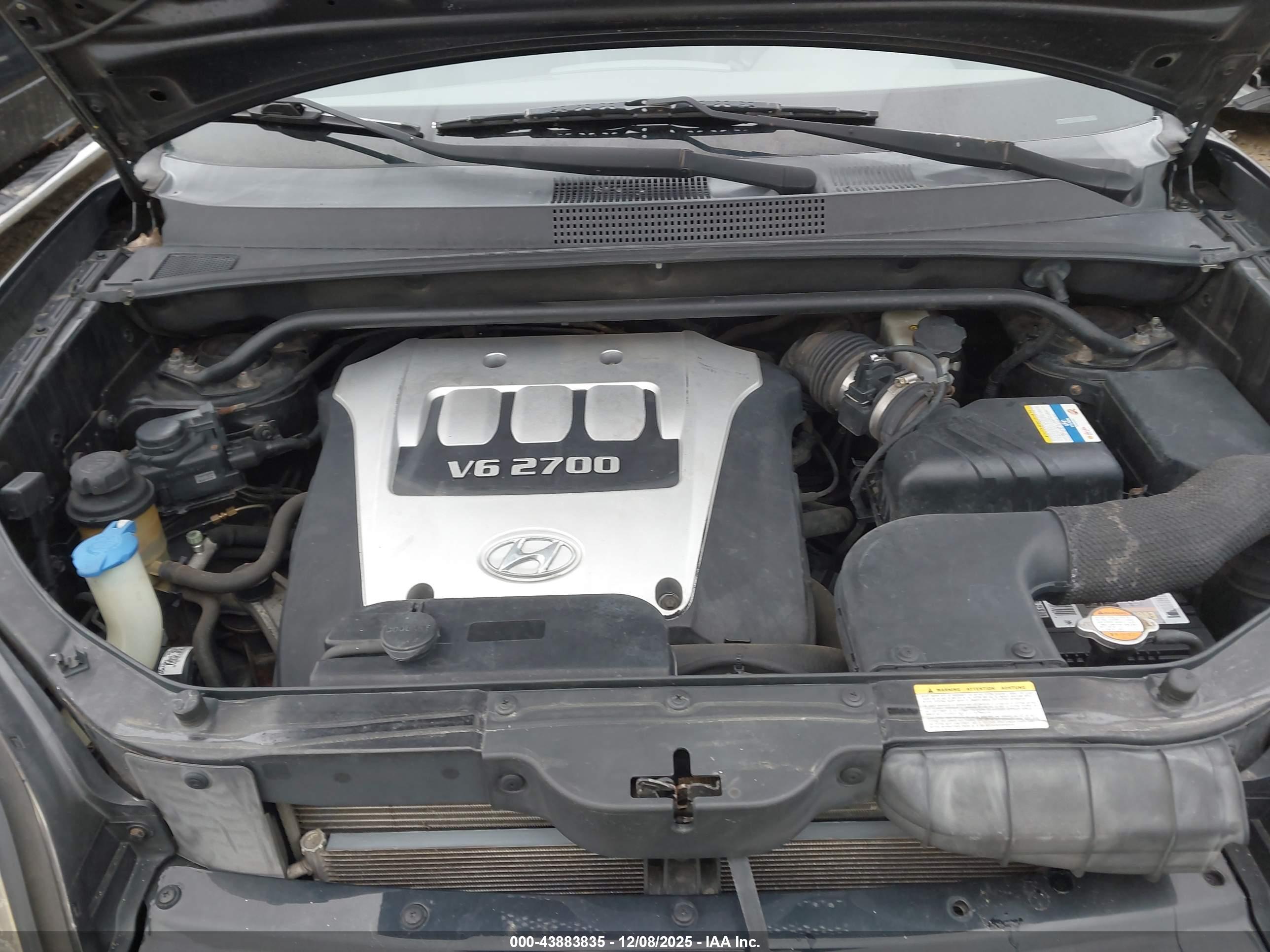 HYUNDAI TUCSON image 10