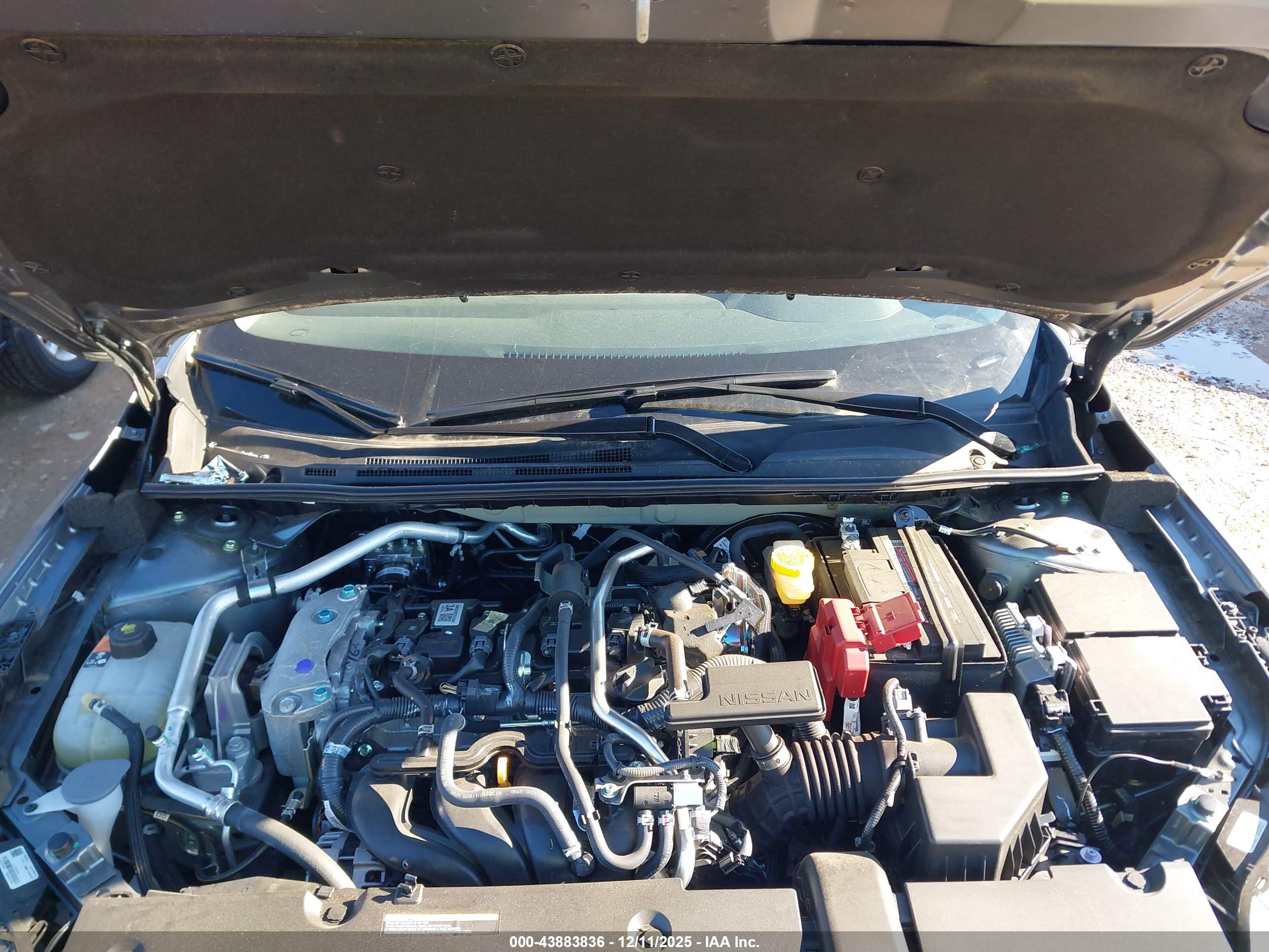 NISSAN SENTRA image 10