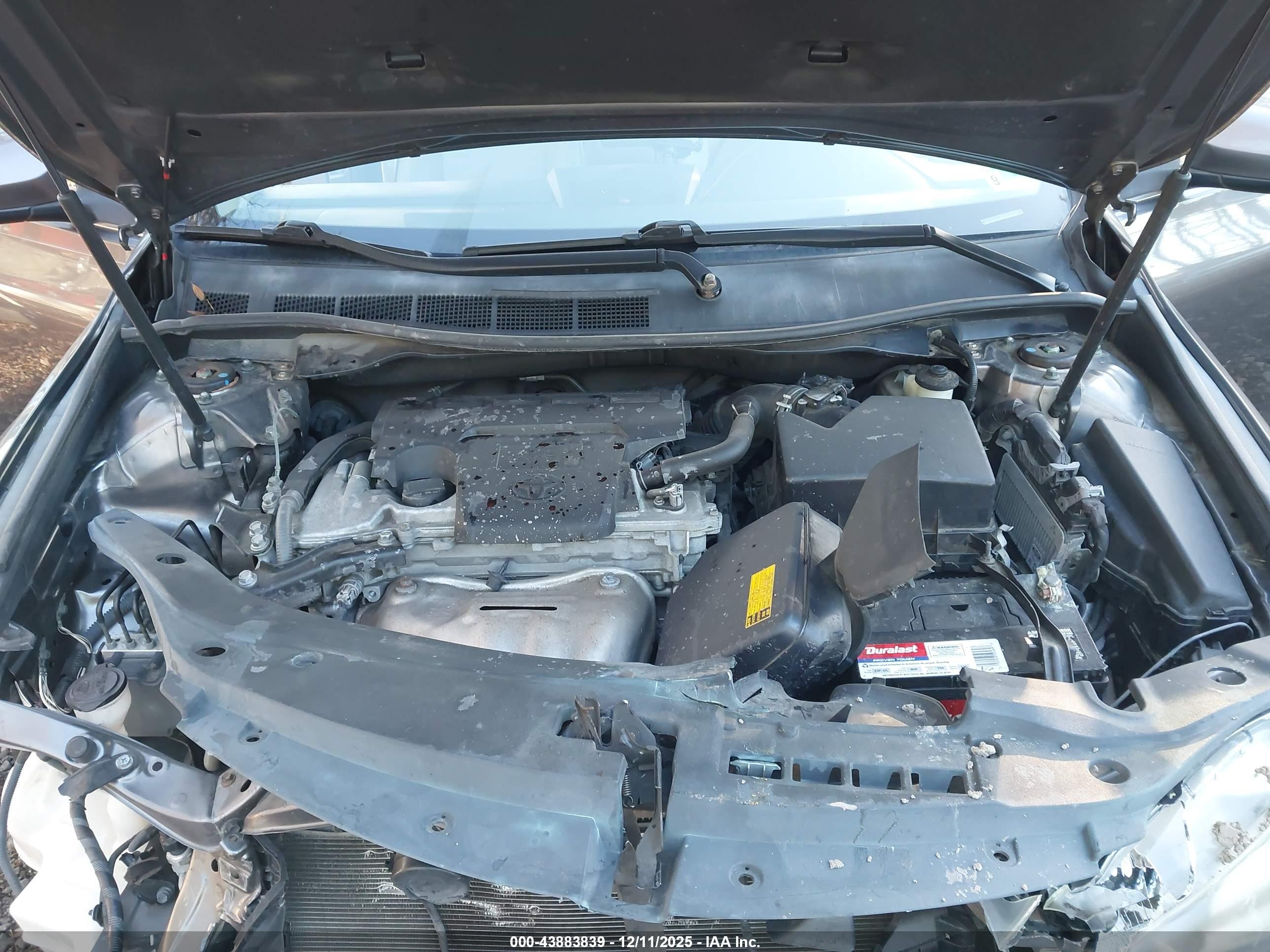 TOYOTA CAMRY image 10