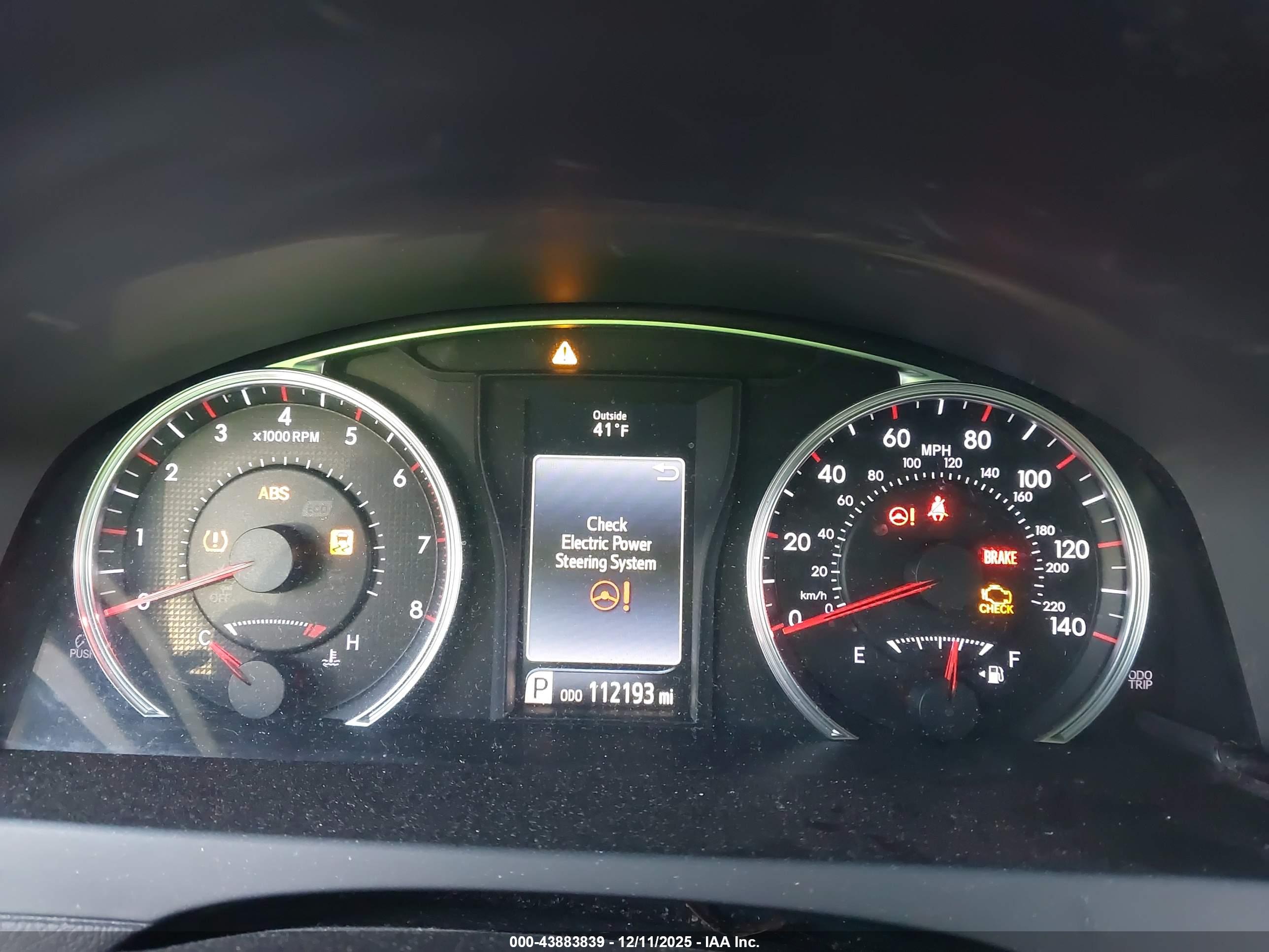 TOYOTA CAMRY image 7
