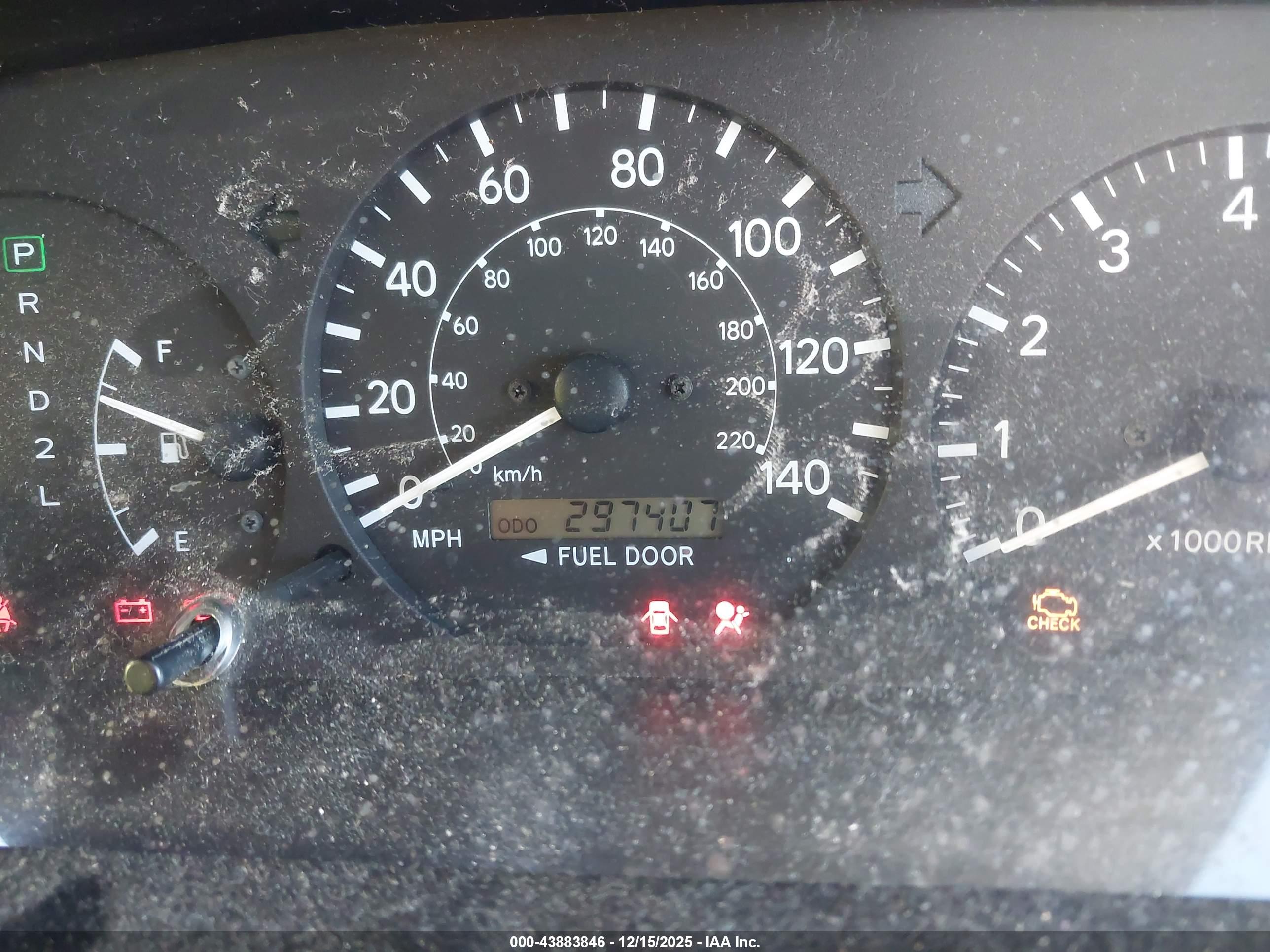 TOYOTA CAMRY image 7