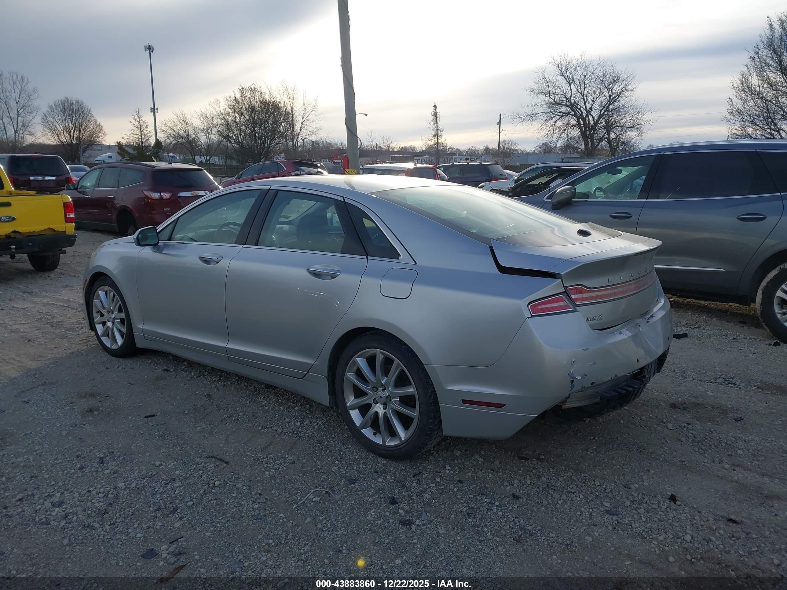LINCOLN MKZ image 3