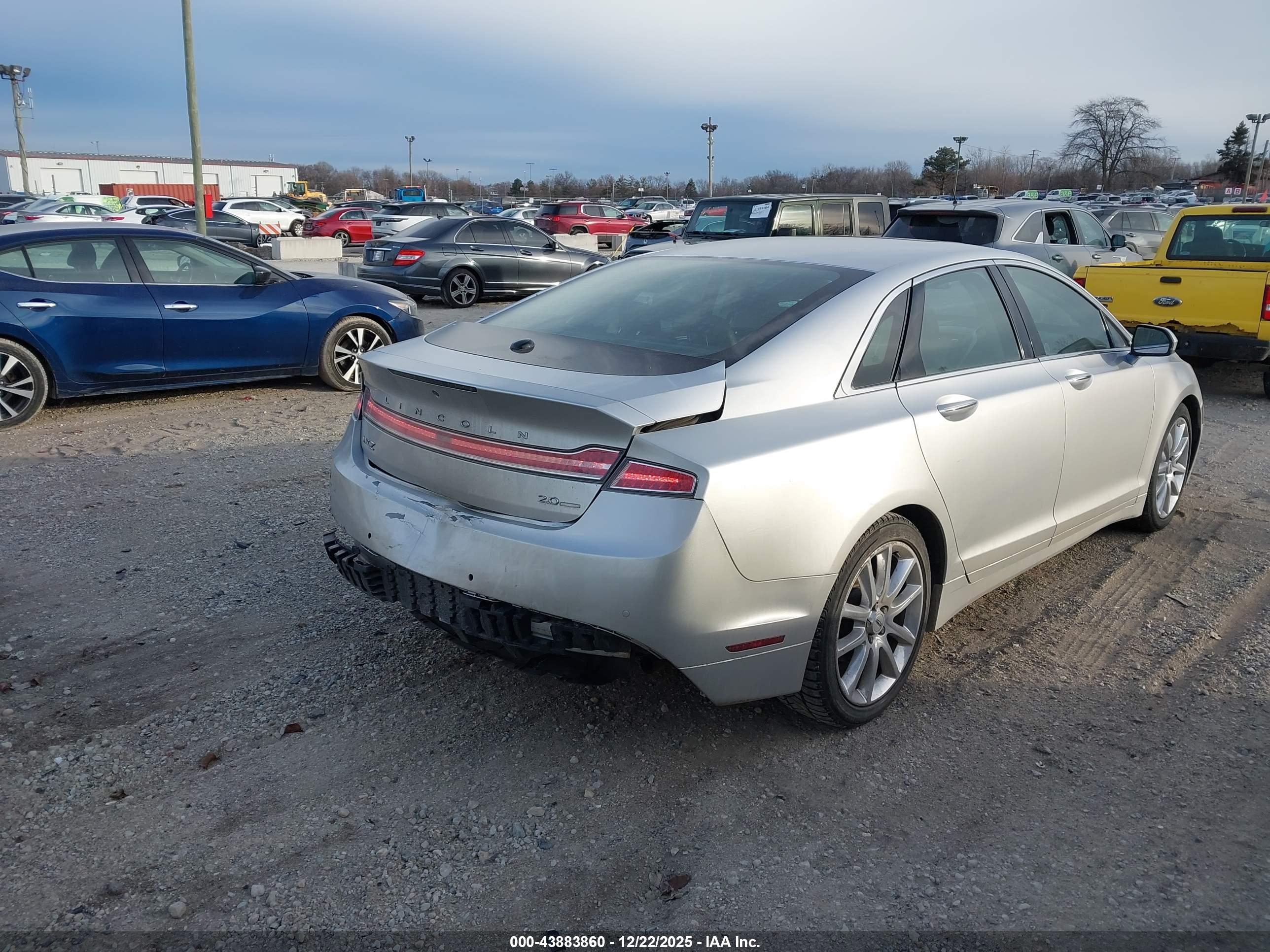 LINCOLN MKZ image 4