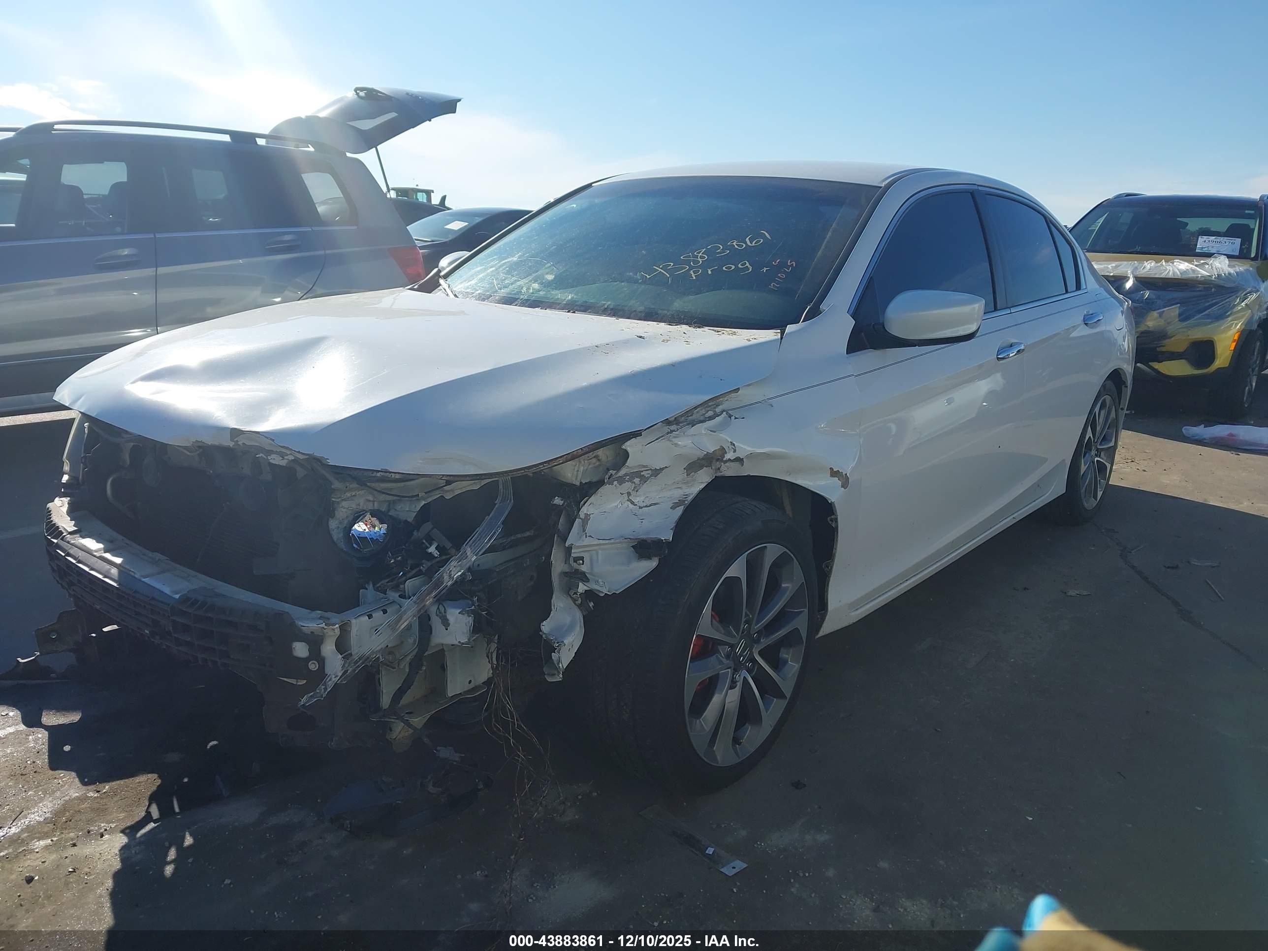 HONDA ACCORD image 2