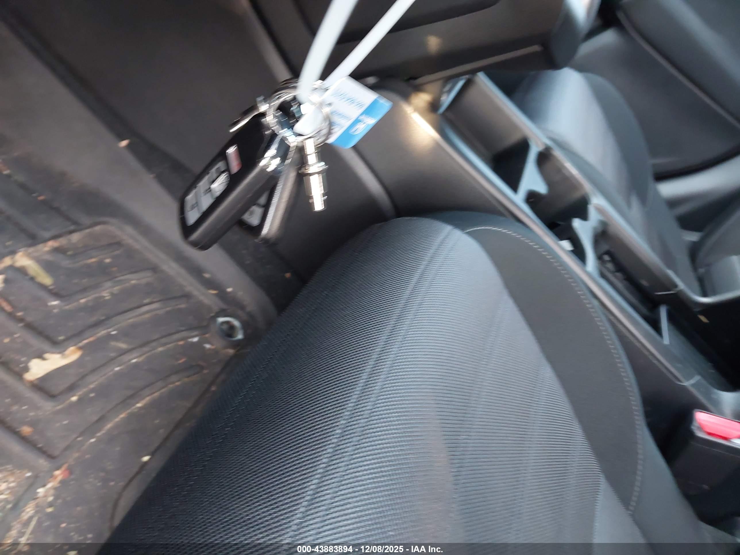 HONDA CR-V image 11