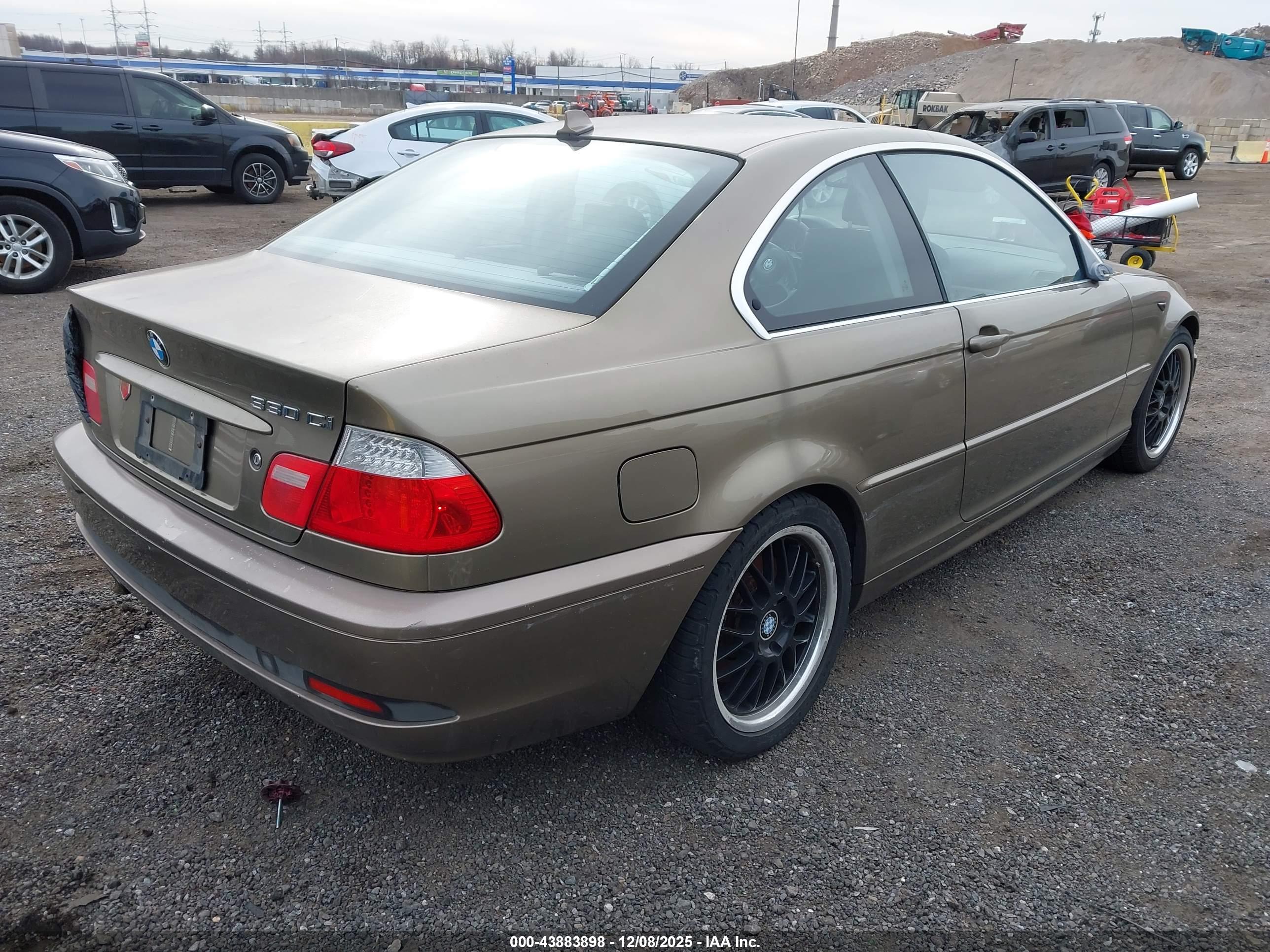 BMW 330CI image 4