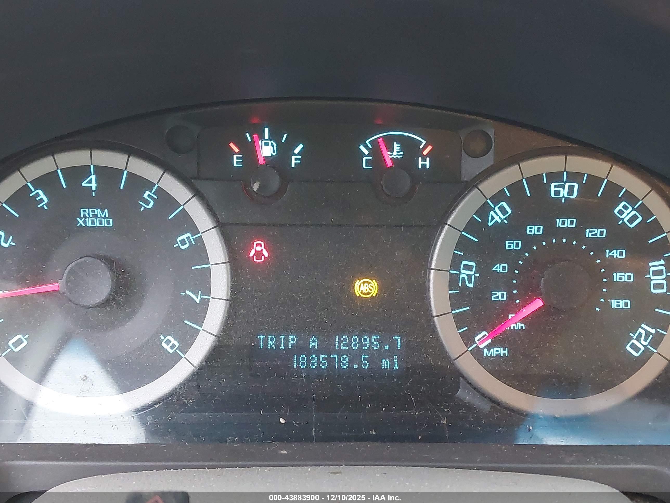 FORD ESCAPE image 7