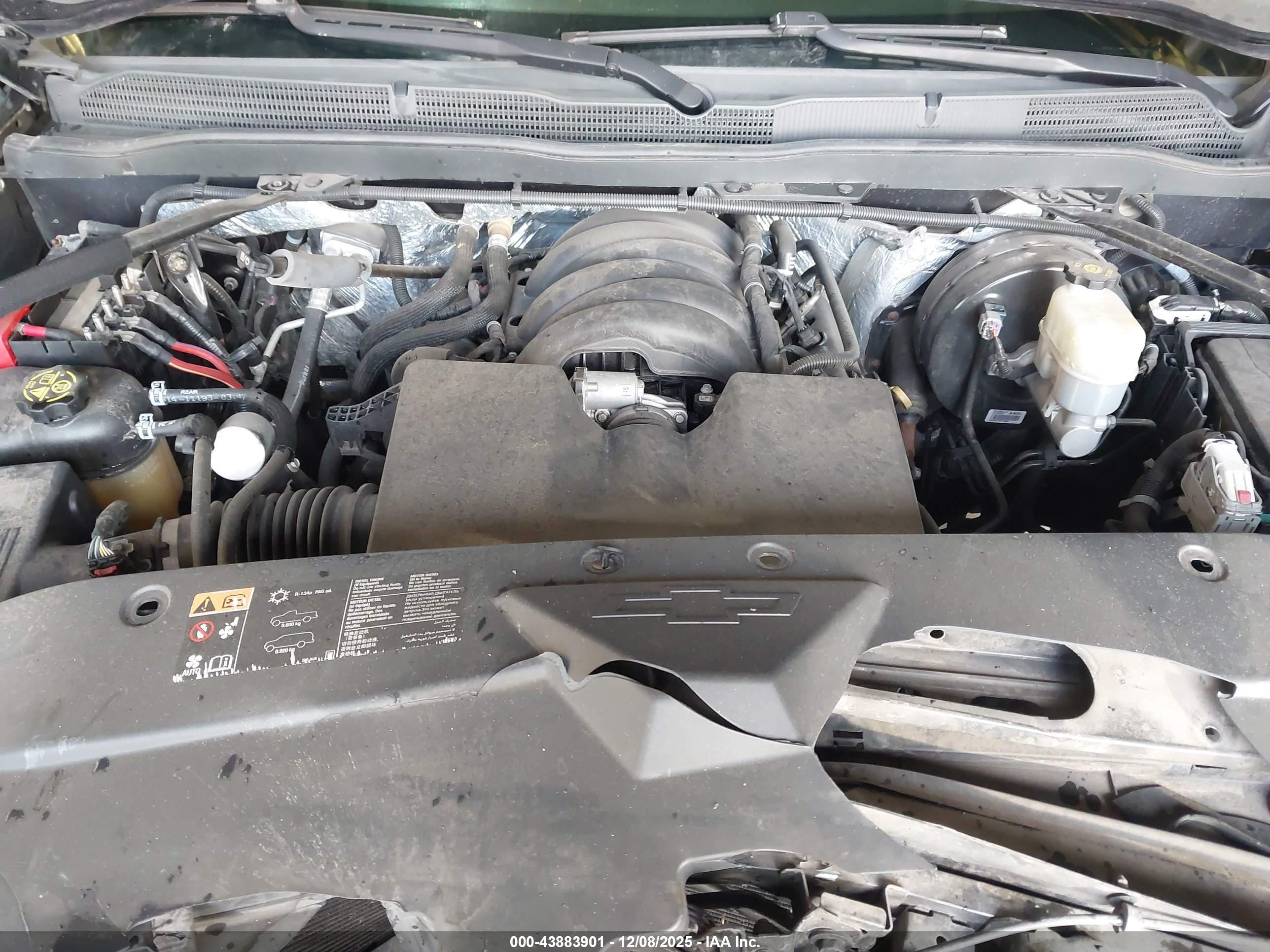 CHEVROLET SILVERADO image 10