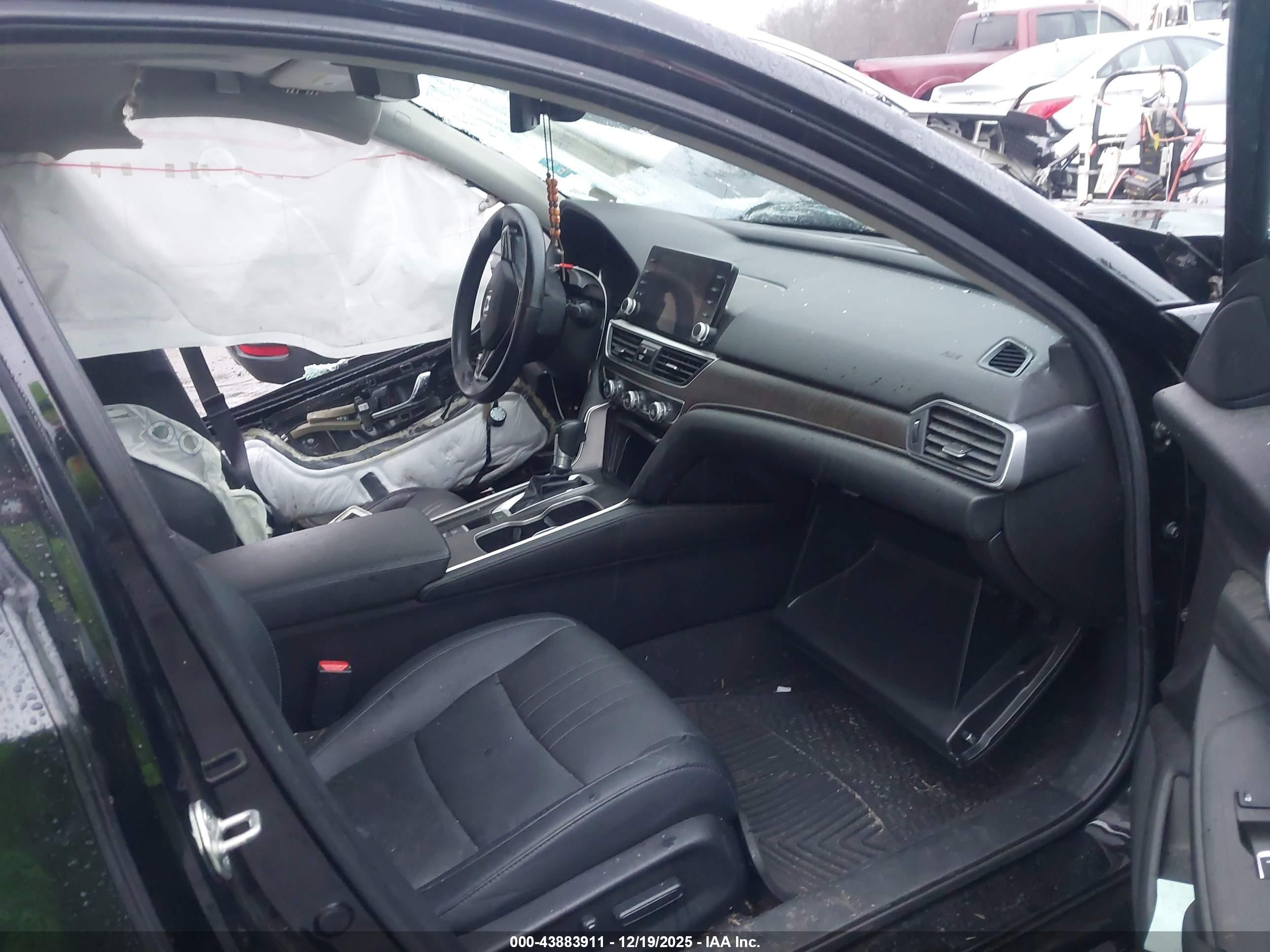 HONDA ACCORD image 5