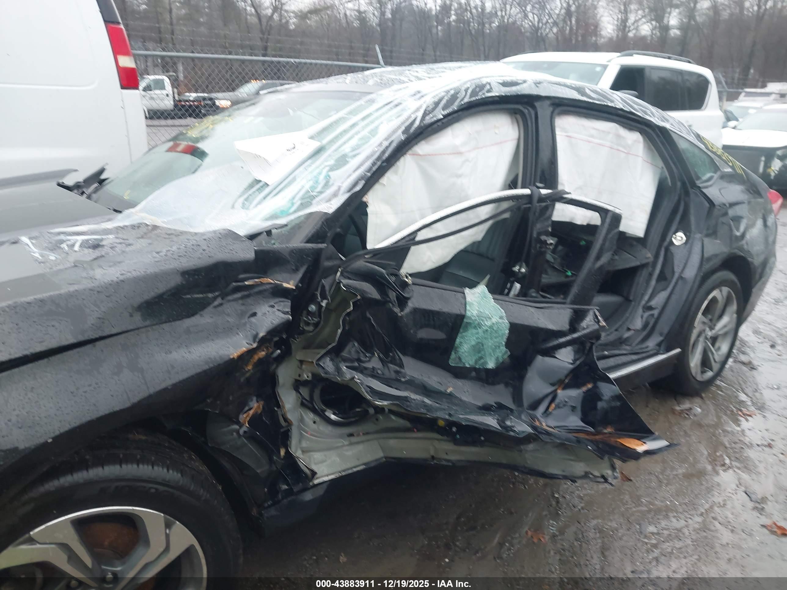 HONDA ACCORD image 6