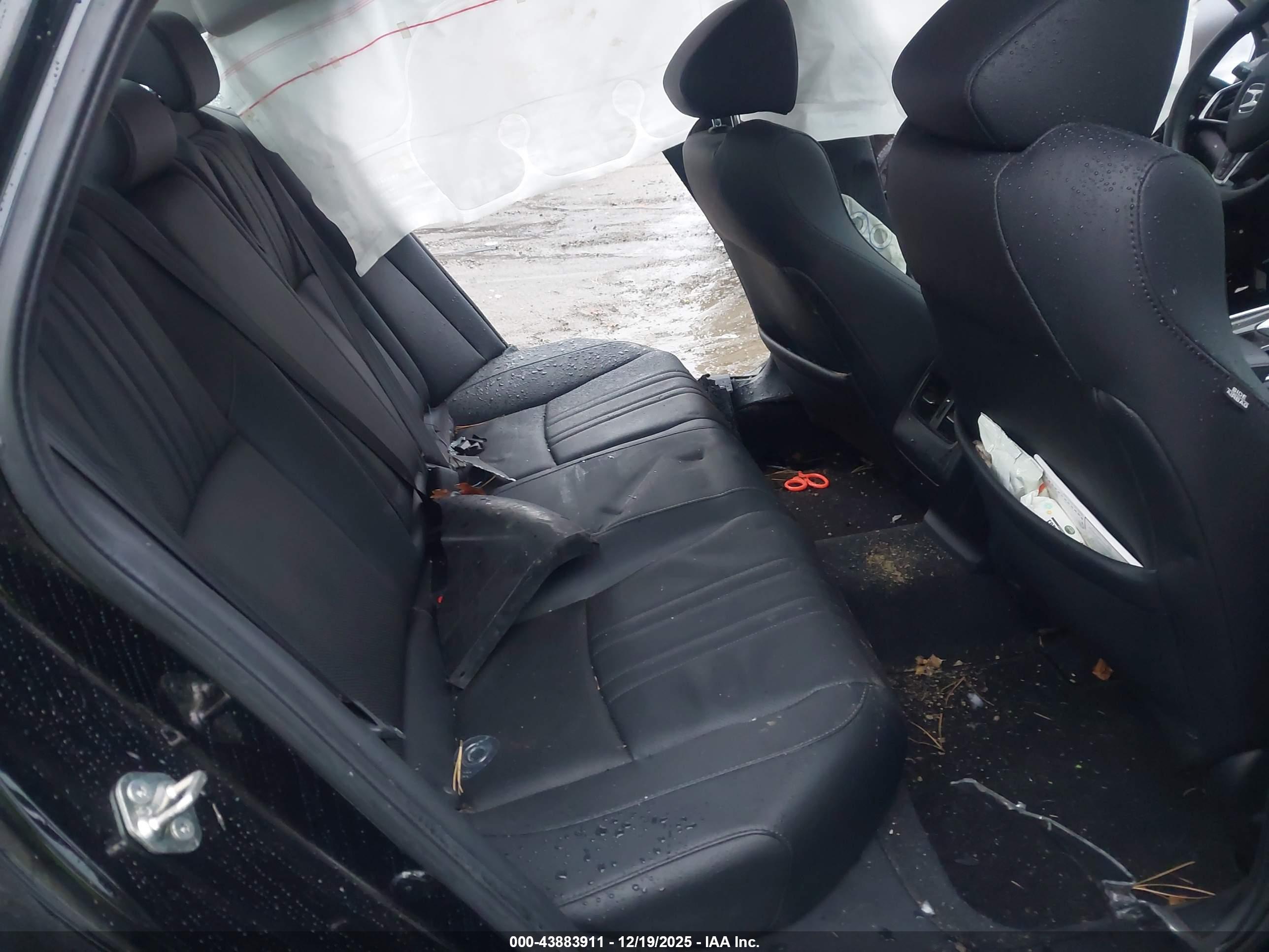 HONDA ACCORD image 8