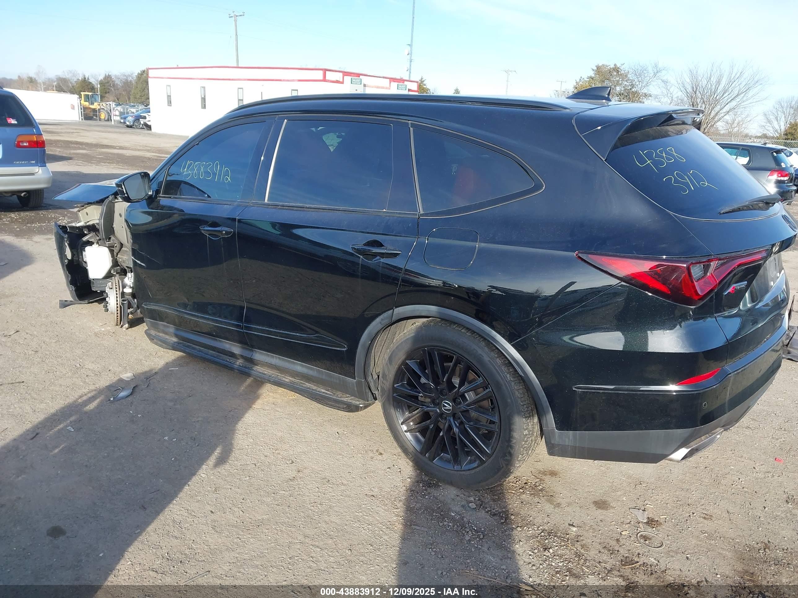 ACURA MDX image 3