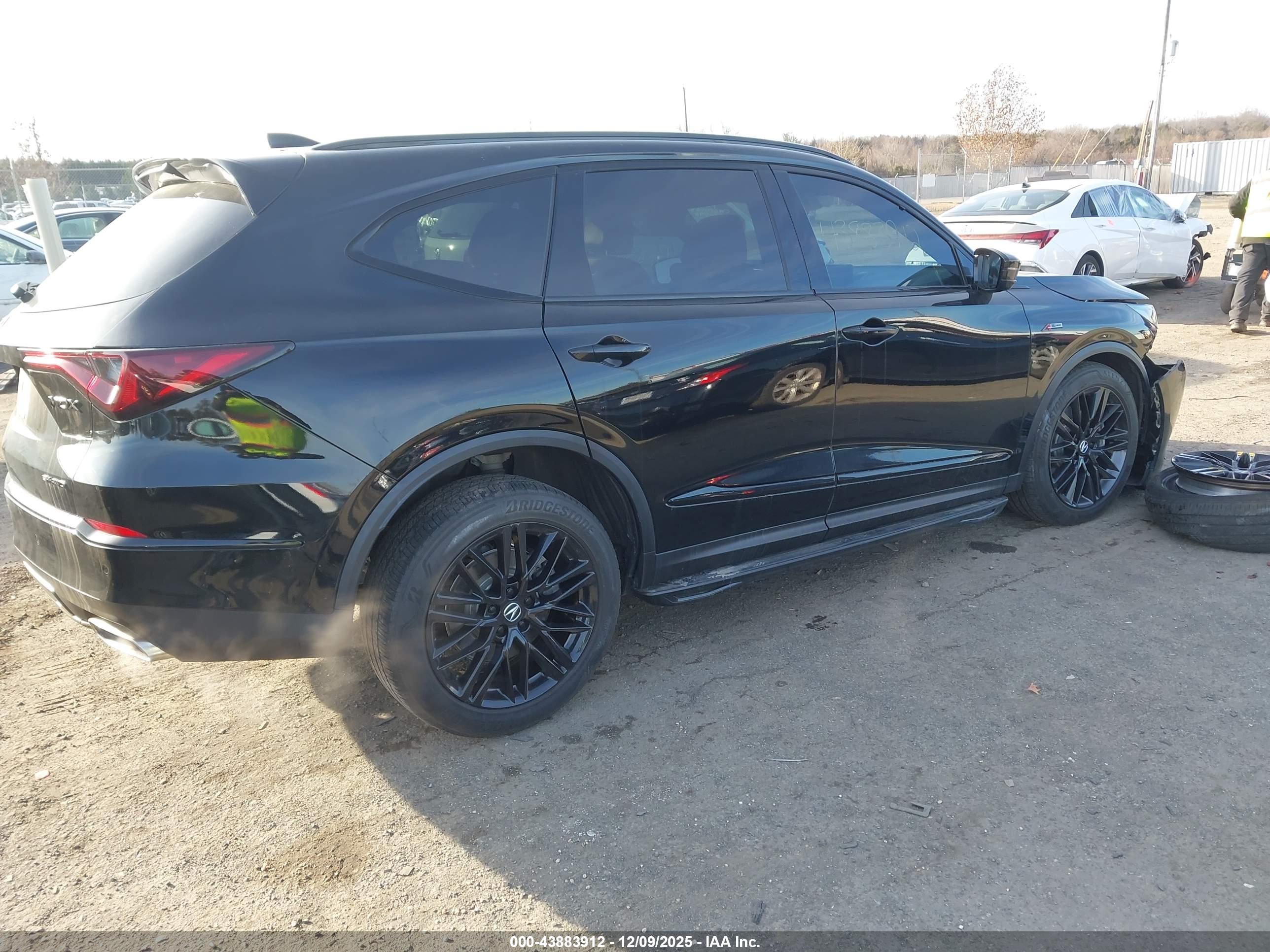 ACURA MDX image 4
