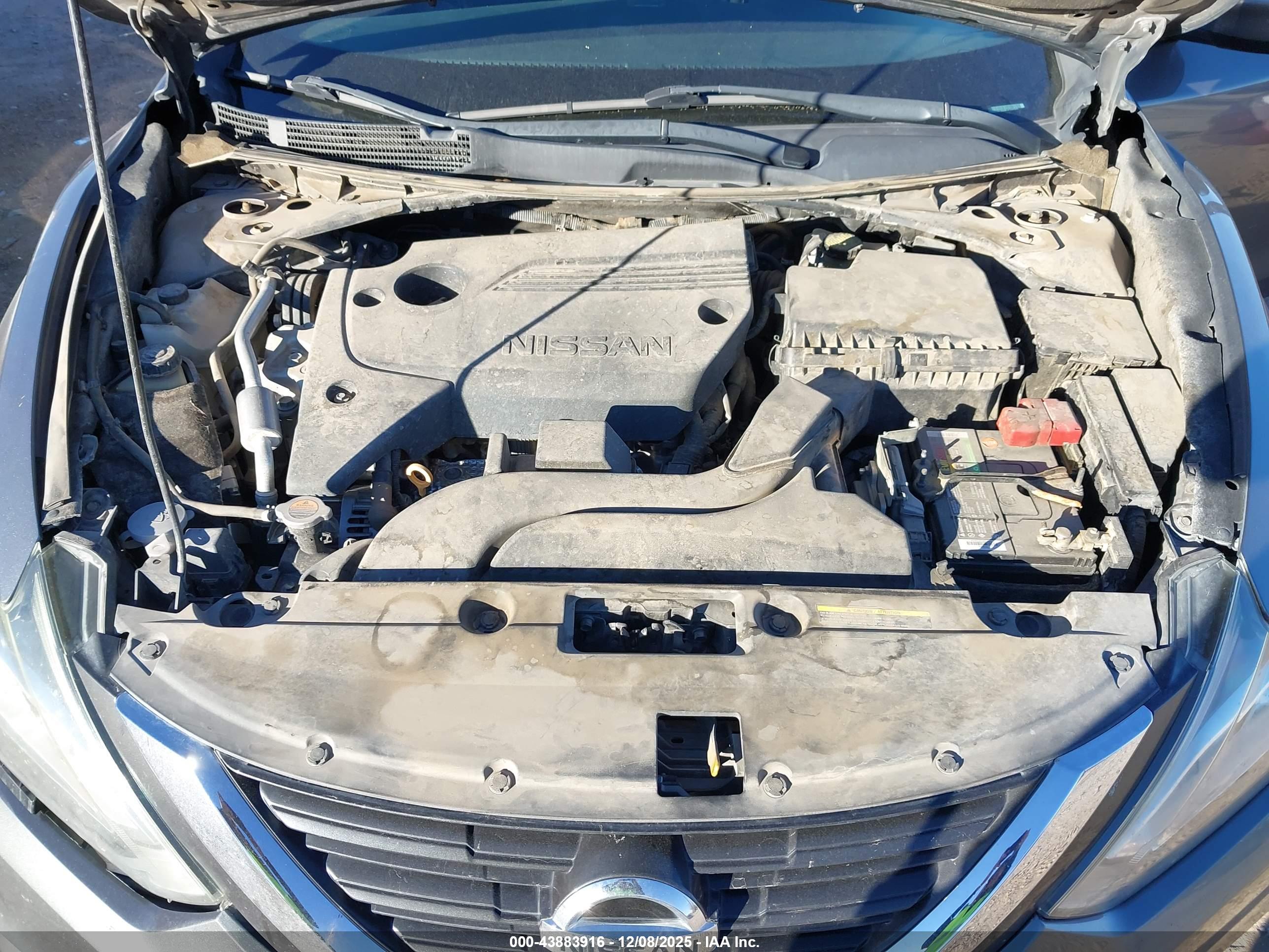 NISSAN ALTIMA image 10