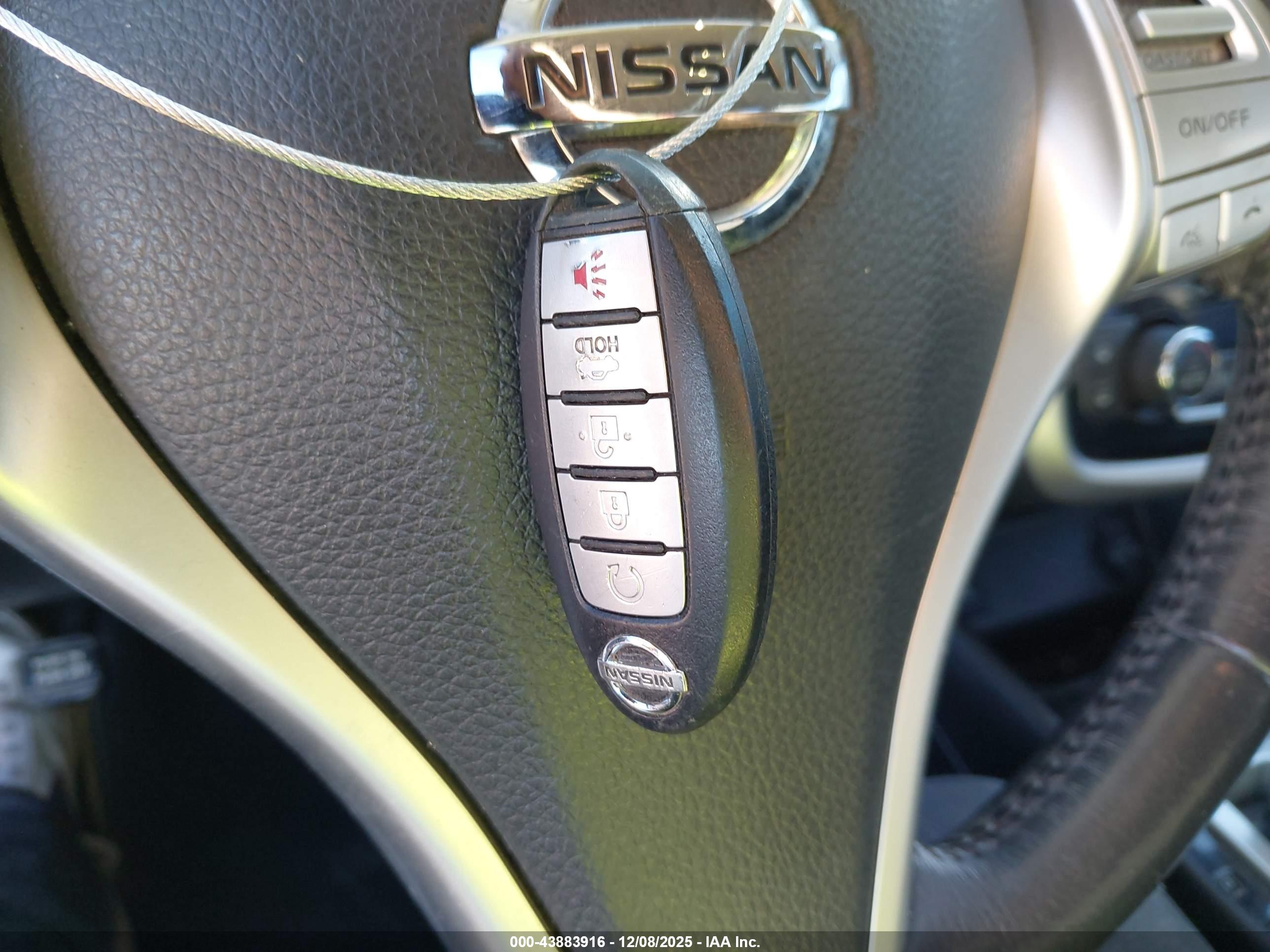 NISSAN ALTIMA image 11