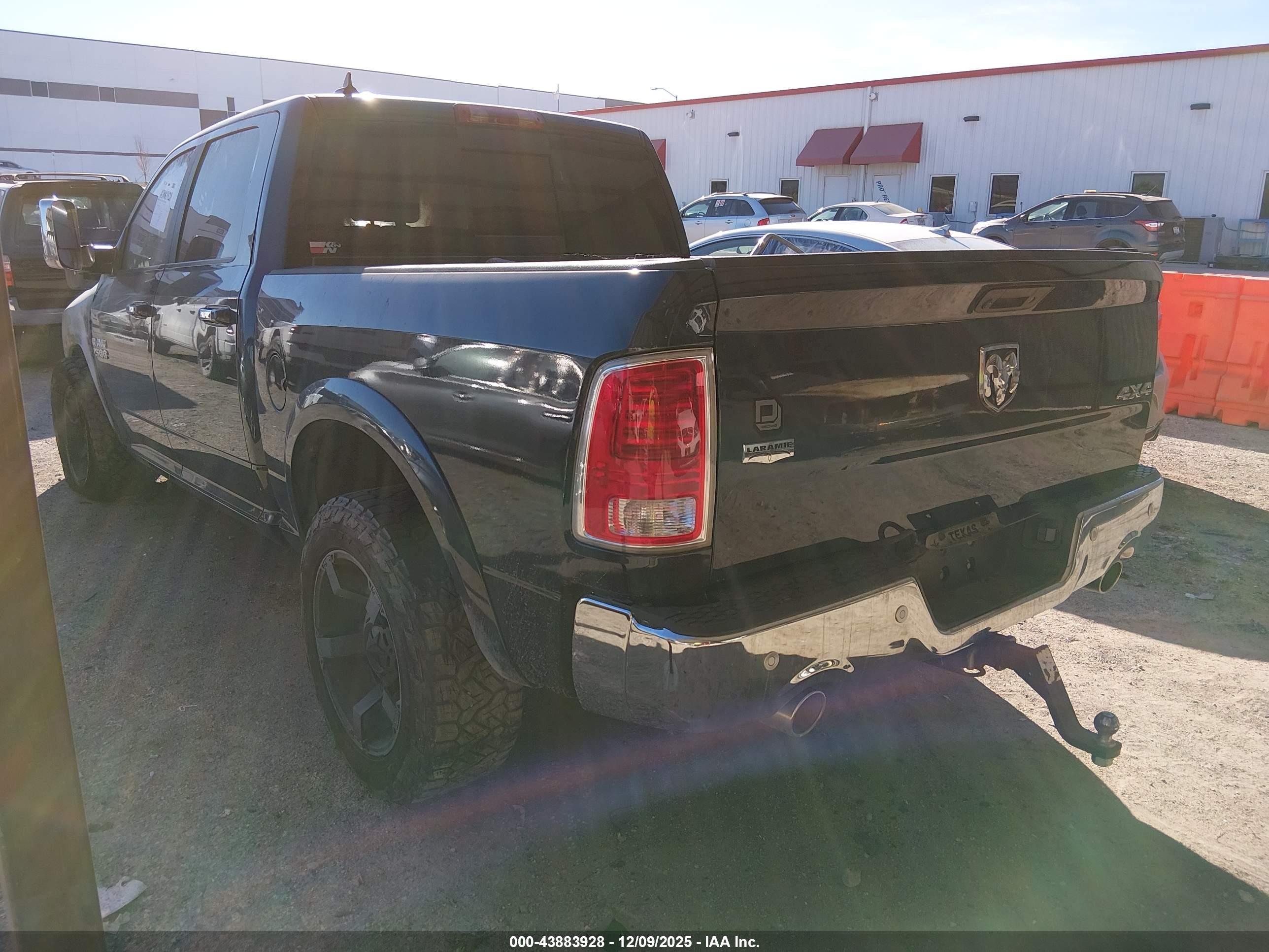 RAM 1500 image 3
