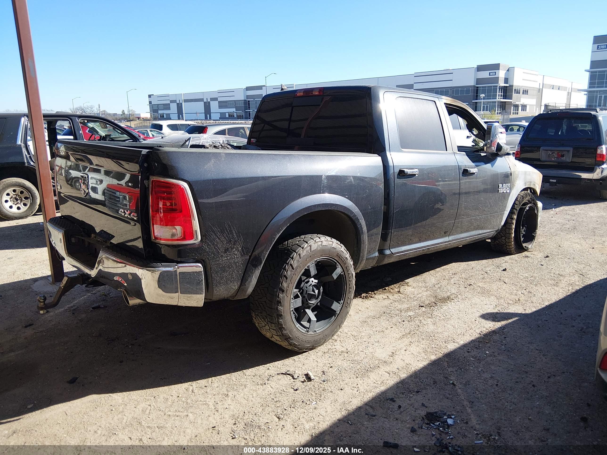 RAM 1500 image 4