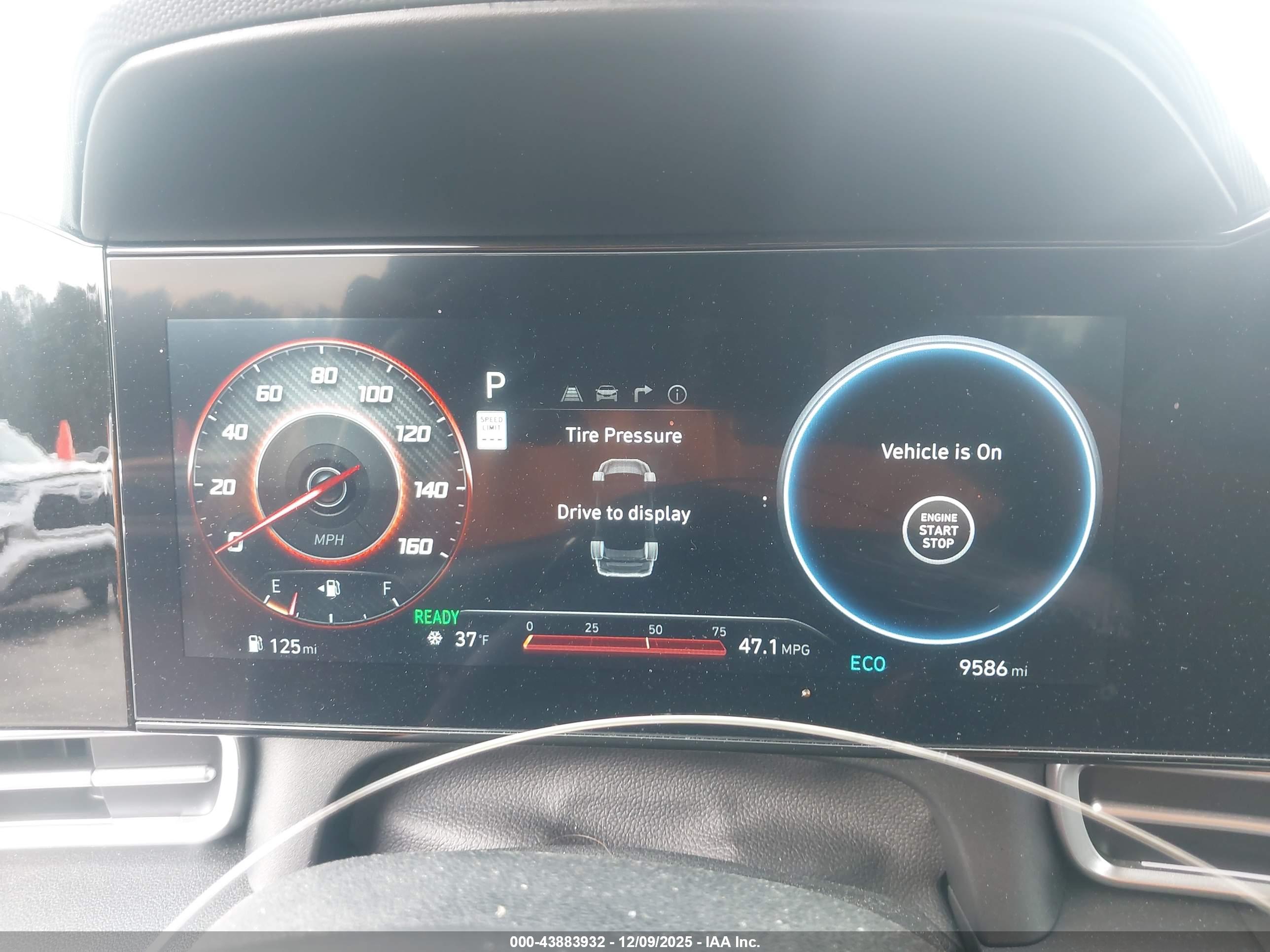 HYUNDAI ELANTRA image 7