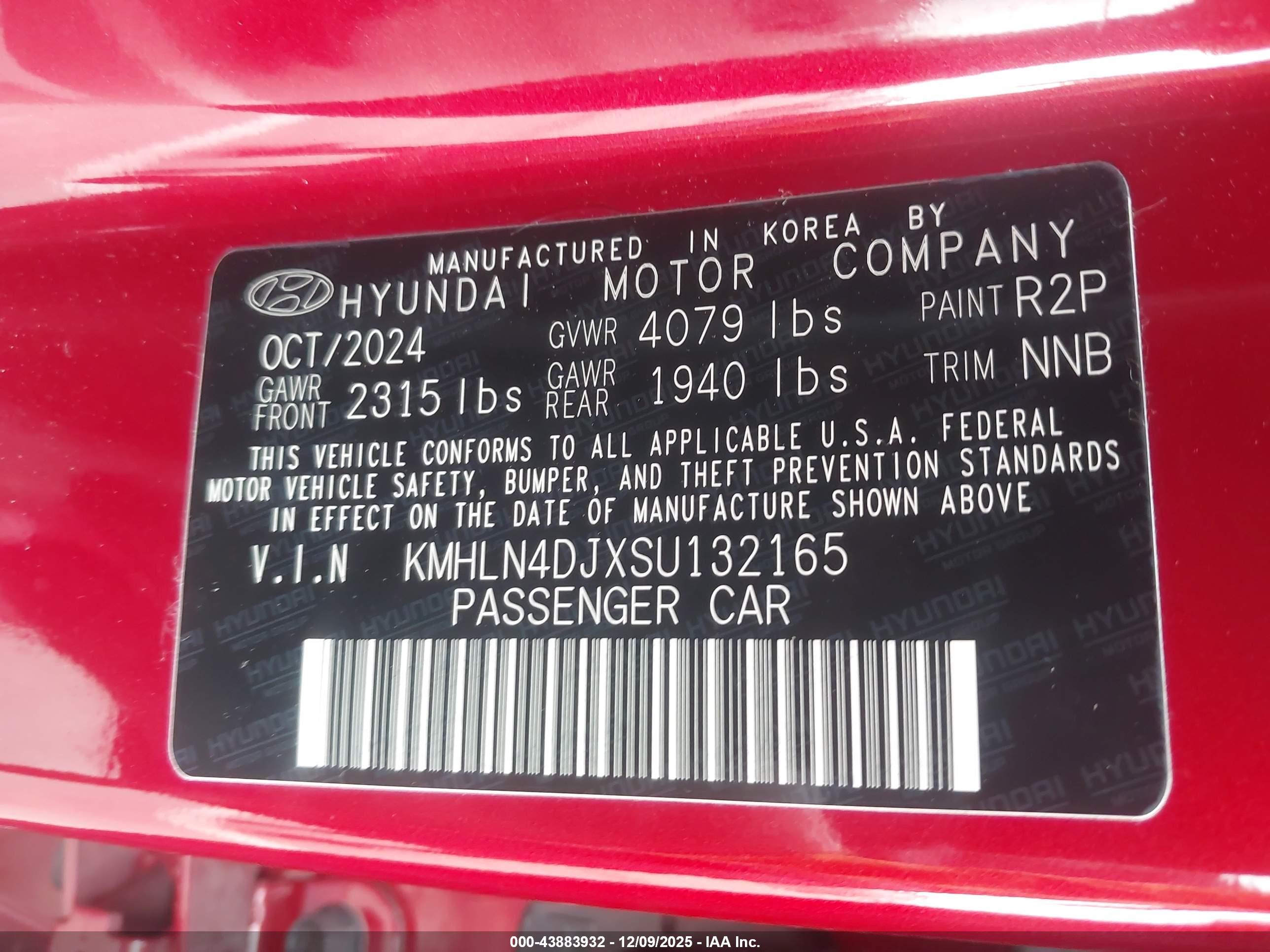 HYUNDAI ELANTRA image 9