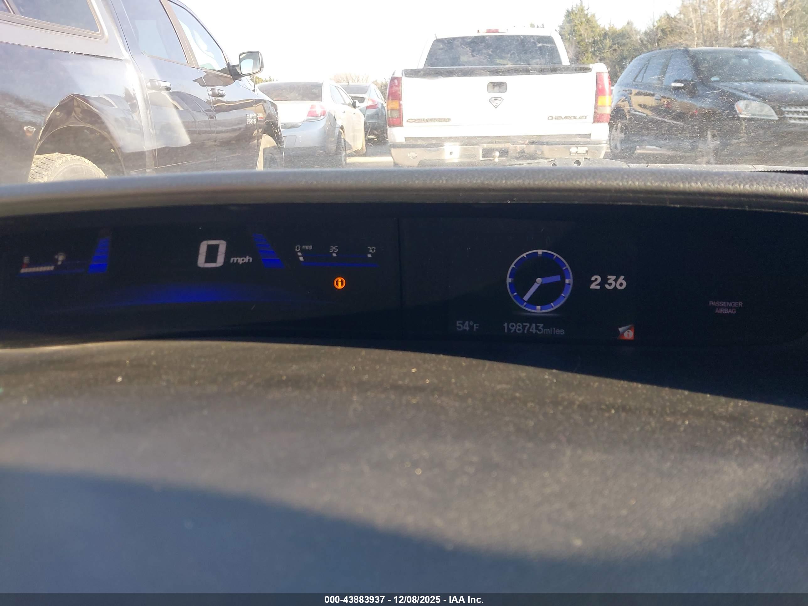 HONDA CIVIC image 7