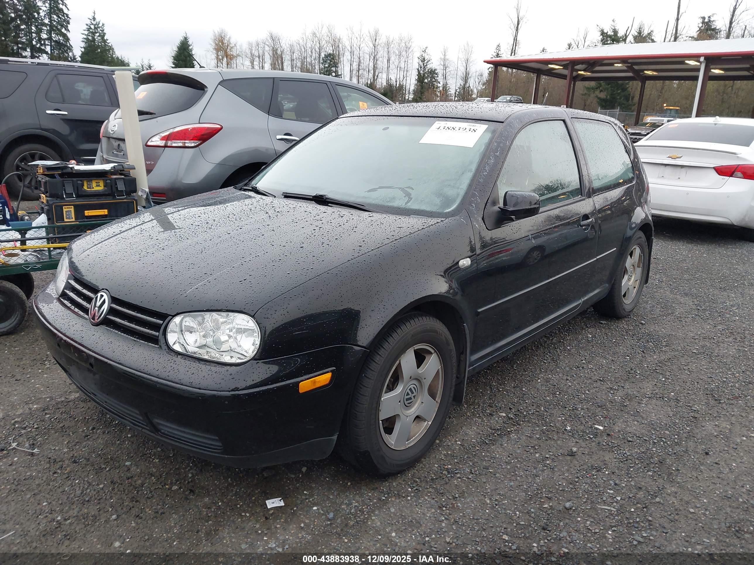 VOLKSWAGEN GTI image 2
