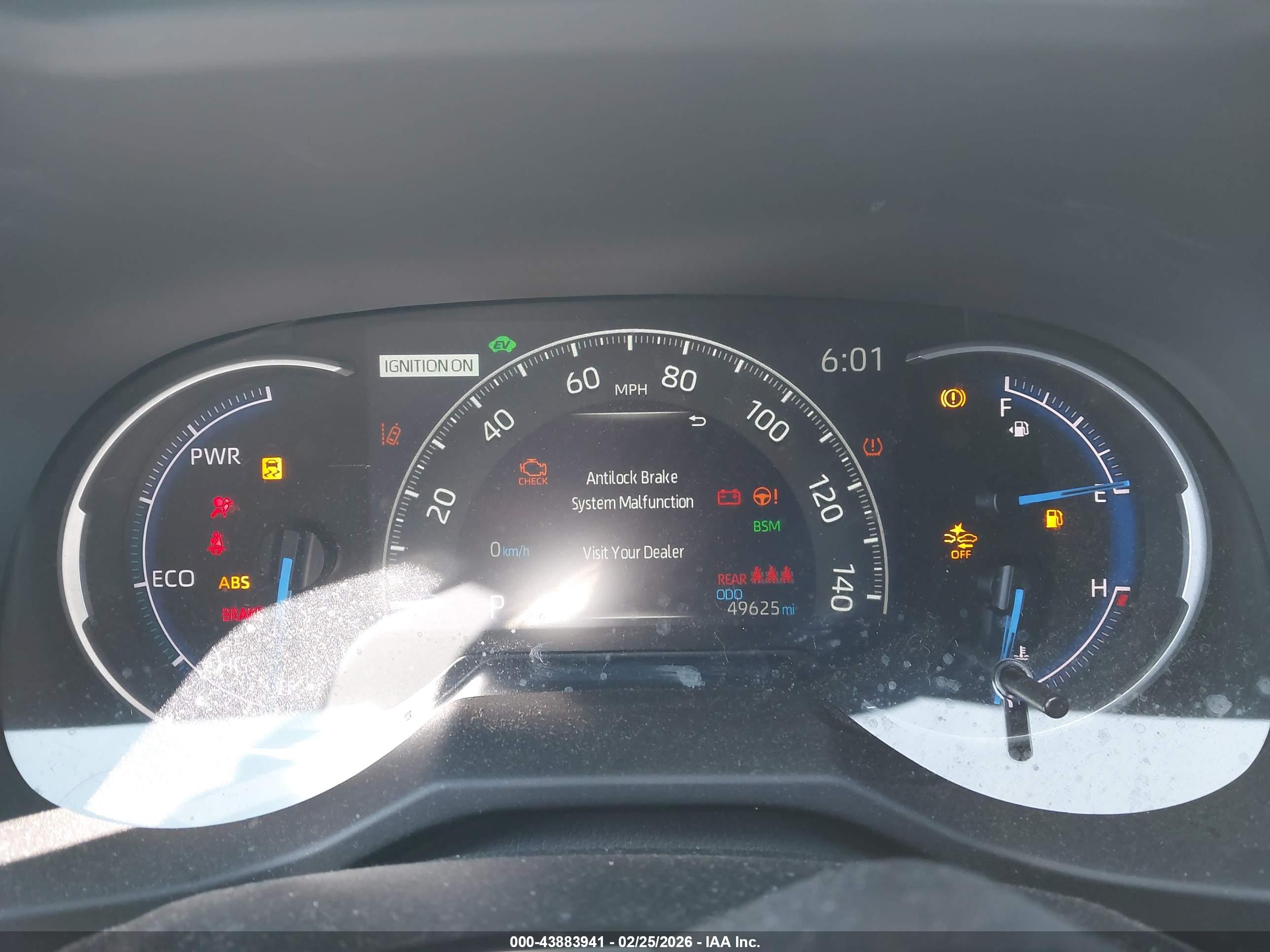 TOYOTA RAV4 image 7