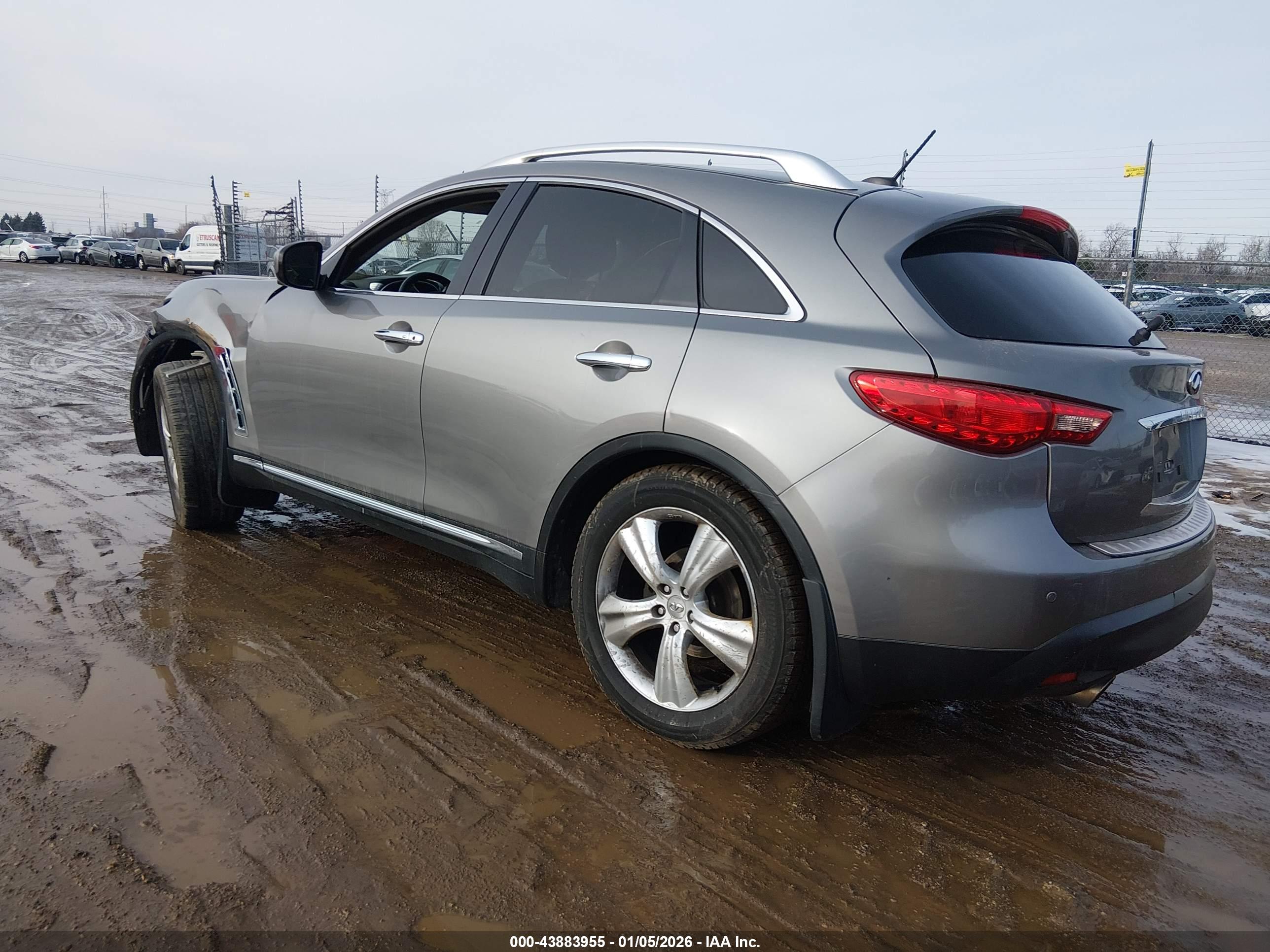 INFINITI FX35 image 3