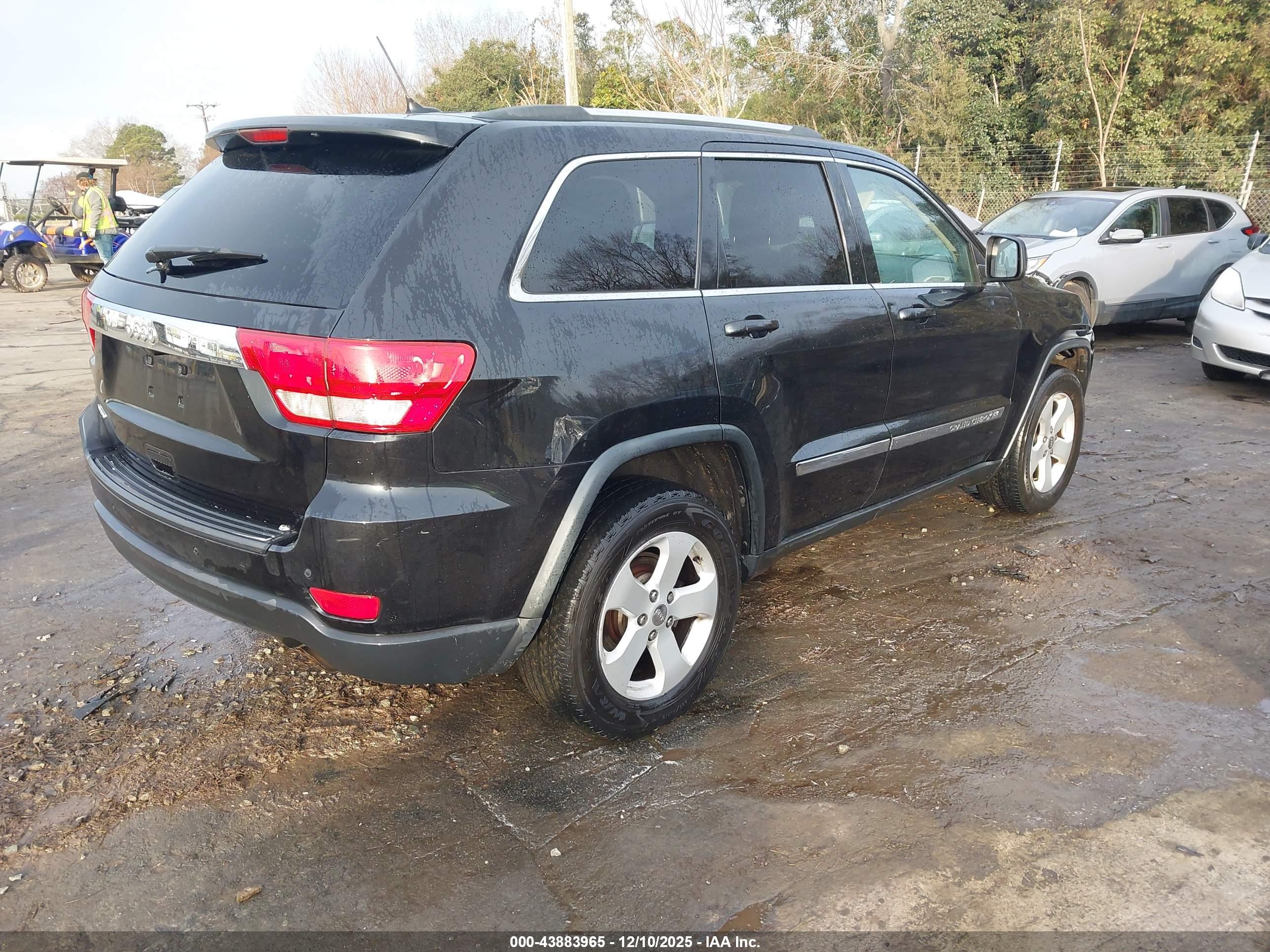 JEEP GRAND image 4