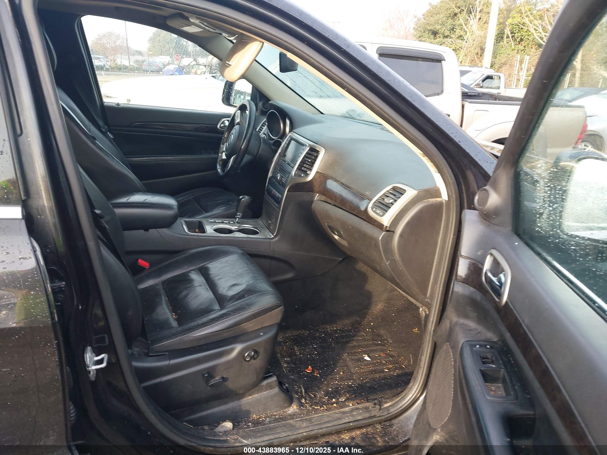 JEEP GRAND image 5